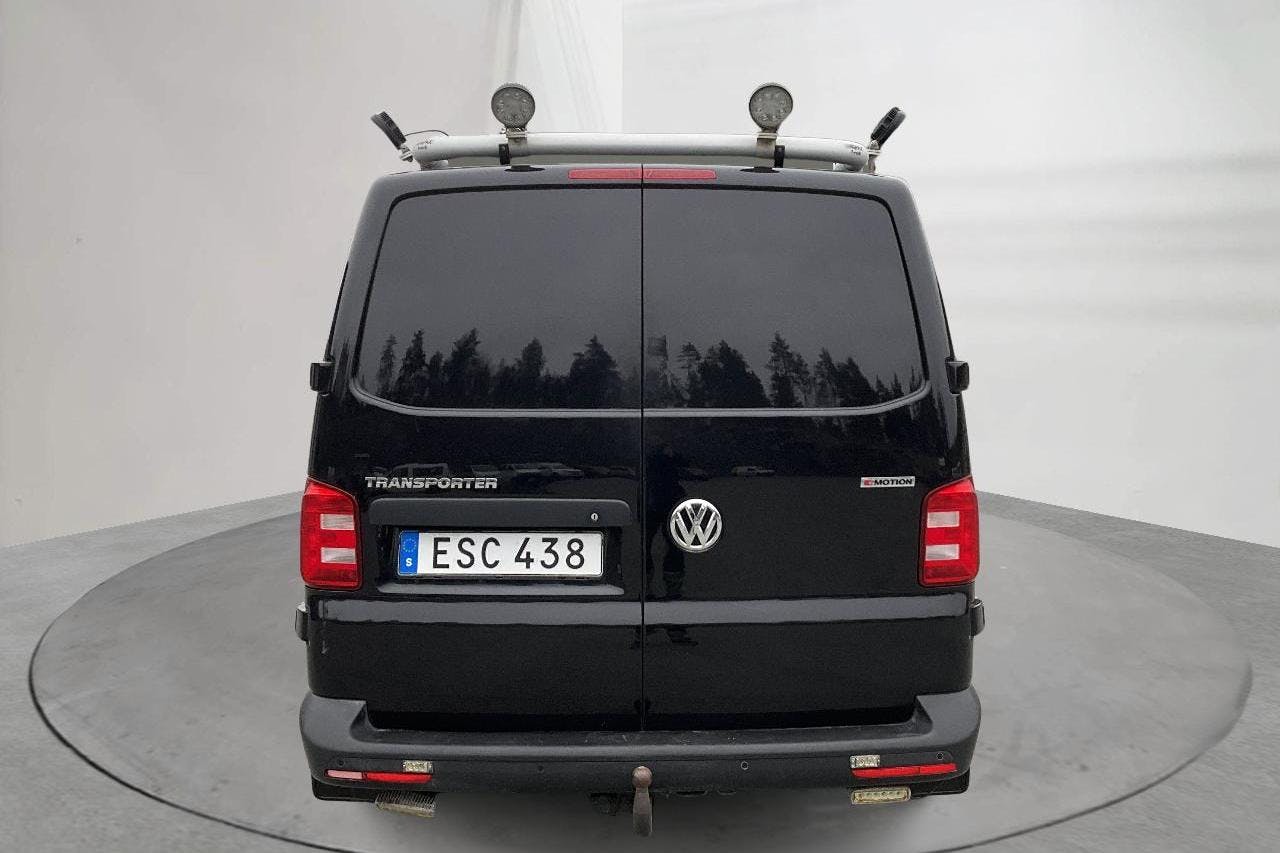 VW Transporter T6 2.0 TDI BMT Skåp 4MOTION (150hk) - 159 720 km - Automaatne - must - 2018