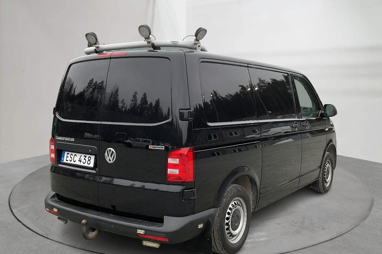 VW Transporter T6 2.0 TDI BMT Skåp 4MOTION (150hk) - 159 720 km - Automaatne - must - 2018