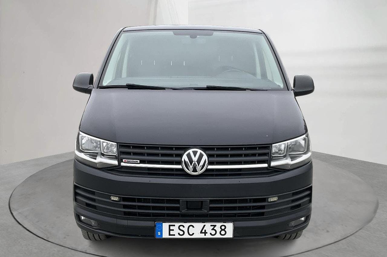 VW Transporter T6 2.0 TDI BMT Skåp 4MOTION (150hk) - 159 720 km - Automaatne - must - 2018