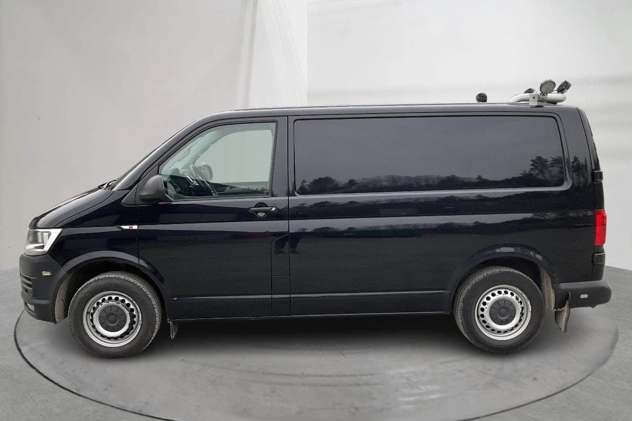 VW Transporter T6 2.0 TDI BMT Skåp 4MOTION (150hk) - 159 720 km - Automaatne - must - 2018