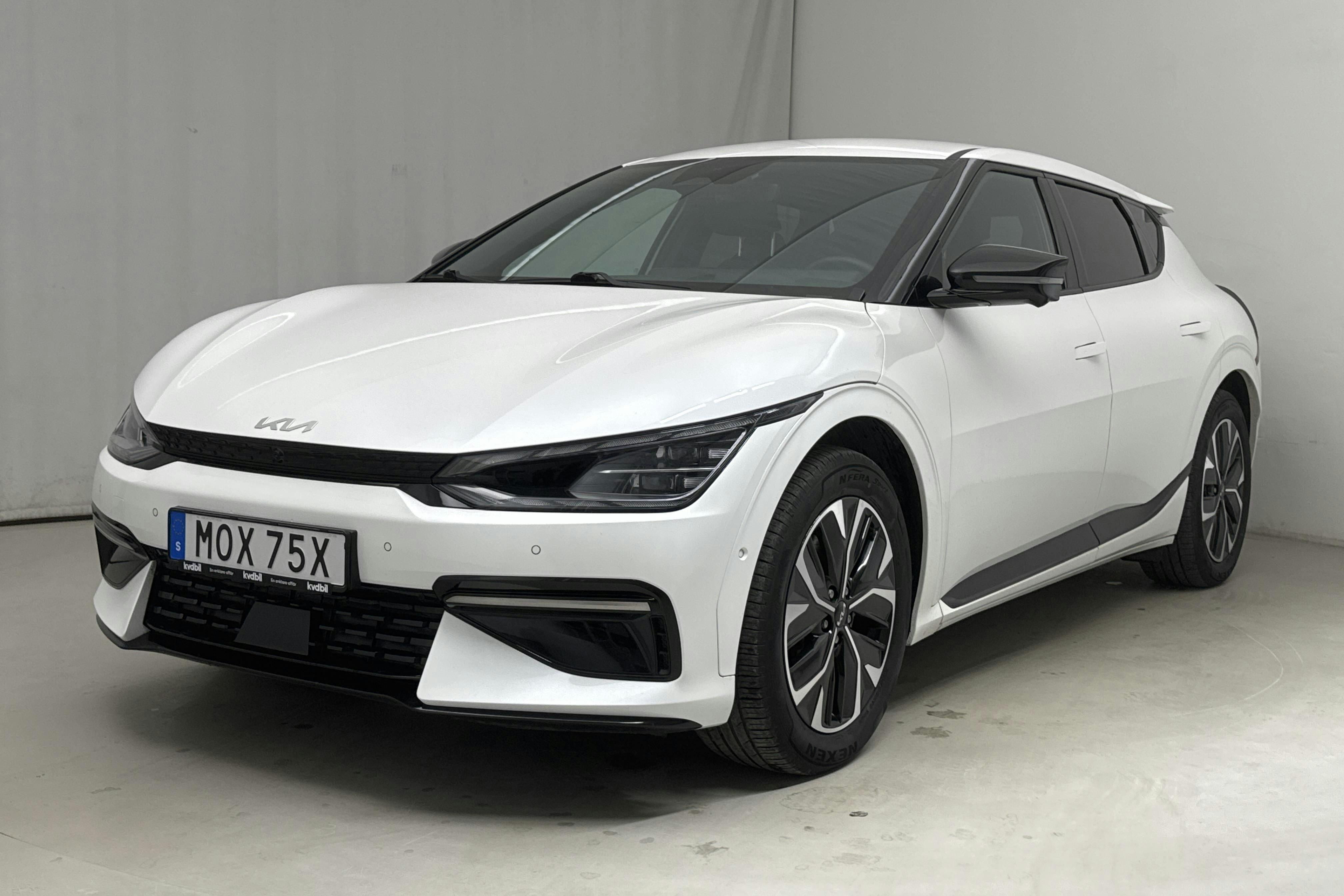 KIA EV6 AWD (325hk) - 6 360 mil - Automat - vit - 2023