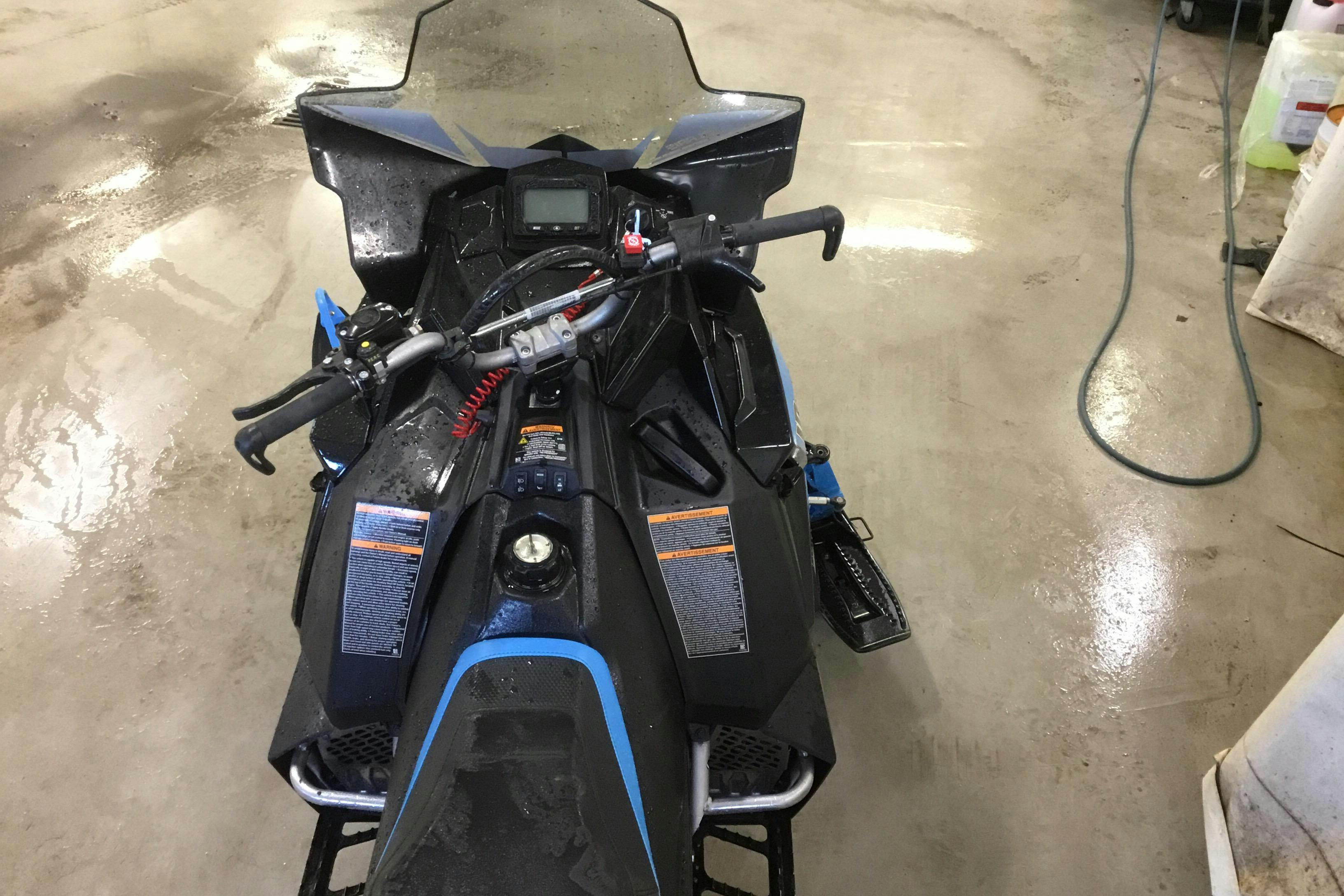 POLARIS SKS 850 155" Snöskoter - 7 700 km - Automatyczna - 2019