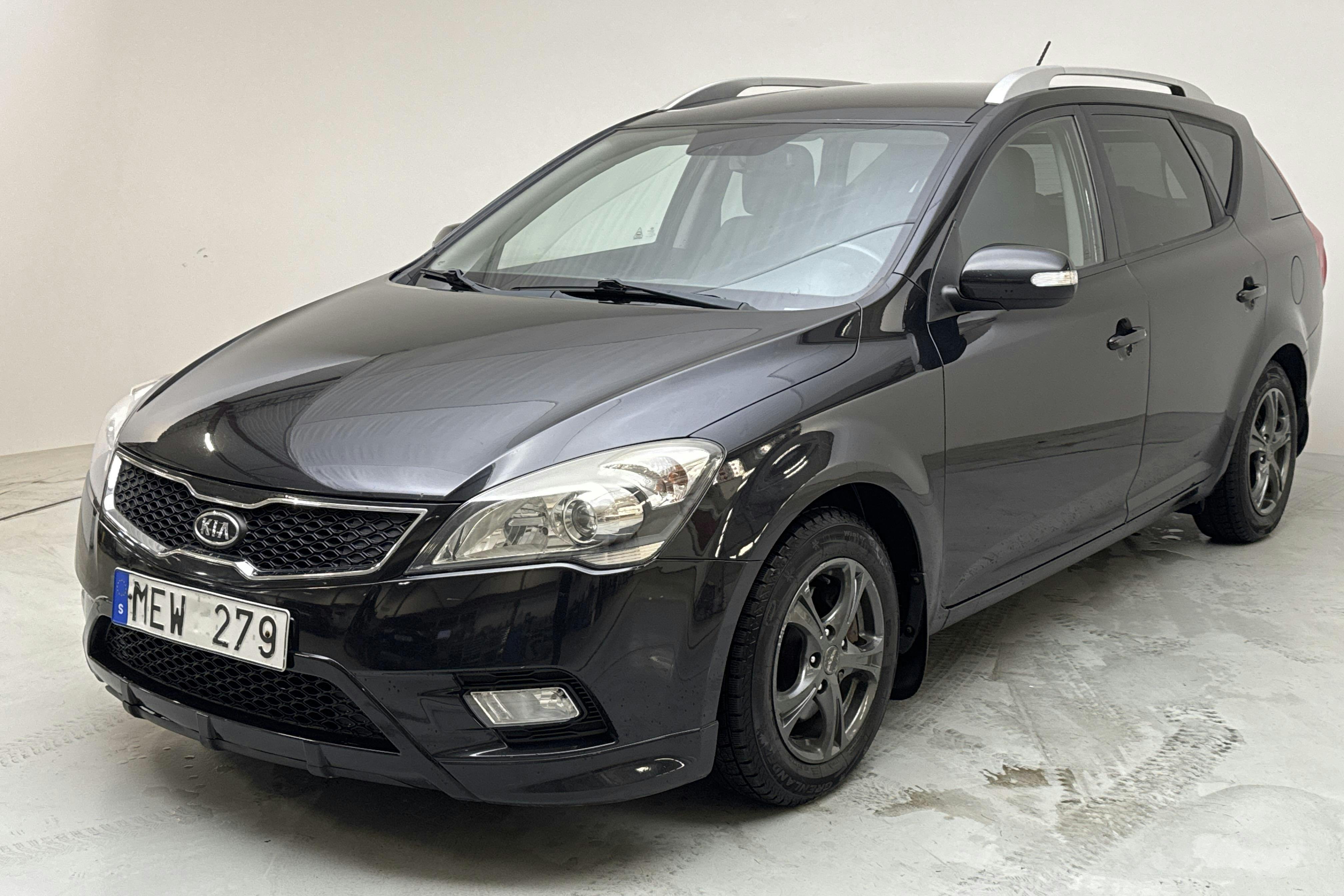 KIA Cee'd 1.6 CRDi SW (128hk) - 179 080 km - Manualna - czarny - 2012