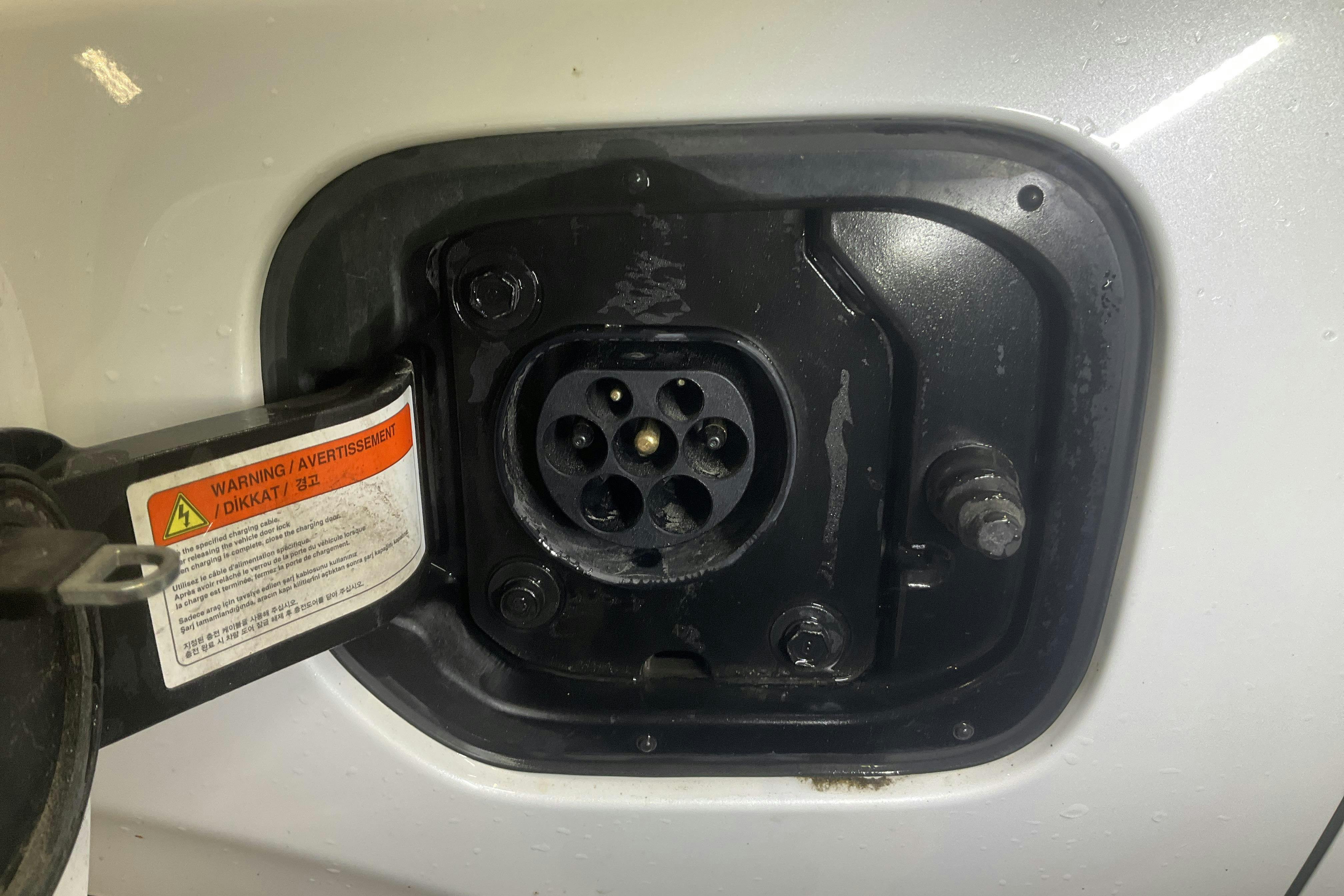 KIA Ceed 1.6 Plug-in Hybrid SW (141hk) - 125 450 km - Automatic - white - 2021