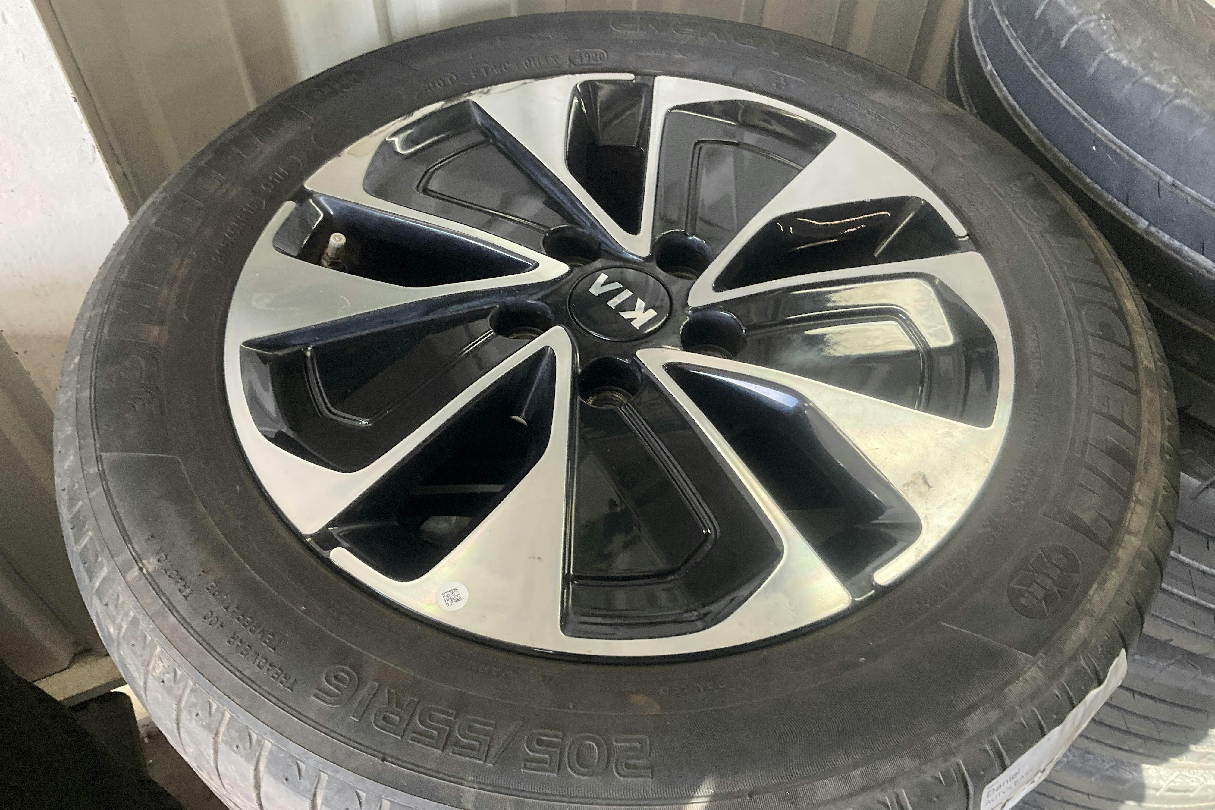 KIA Ceed 1.6 Plug-in Hybrid SW (141hk) - 125 450 km - Automatic - white - 2021