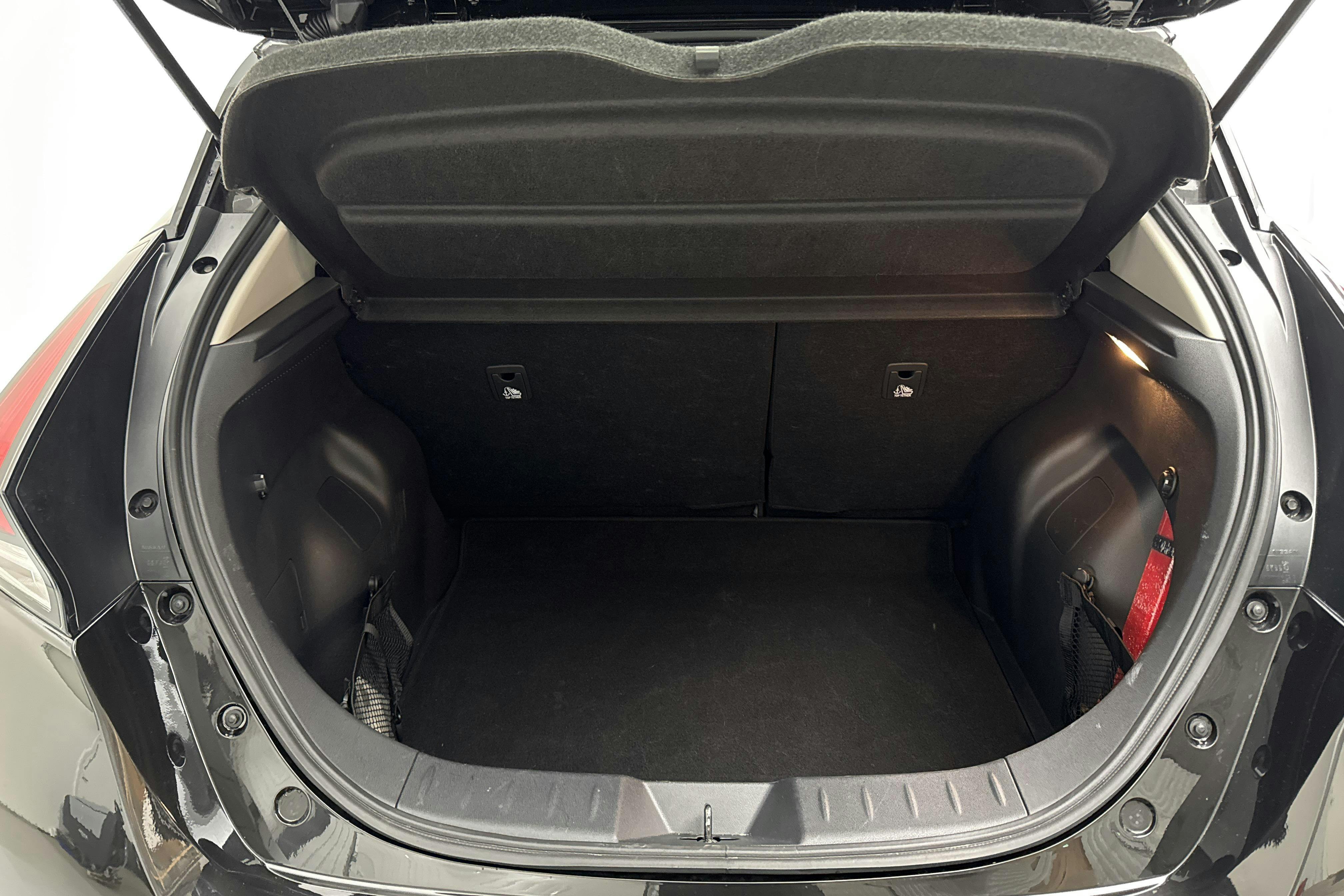 Nissan LEAF 5dr 59 kWh (214hk) - 1 729 mil - Automat - svart - 2023