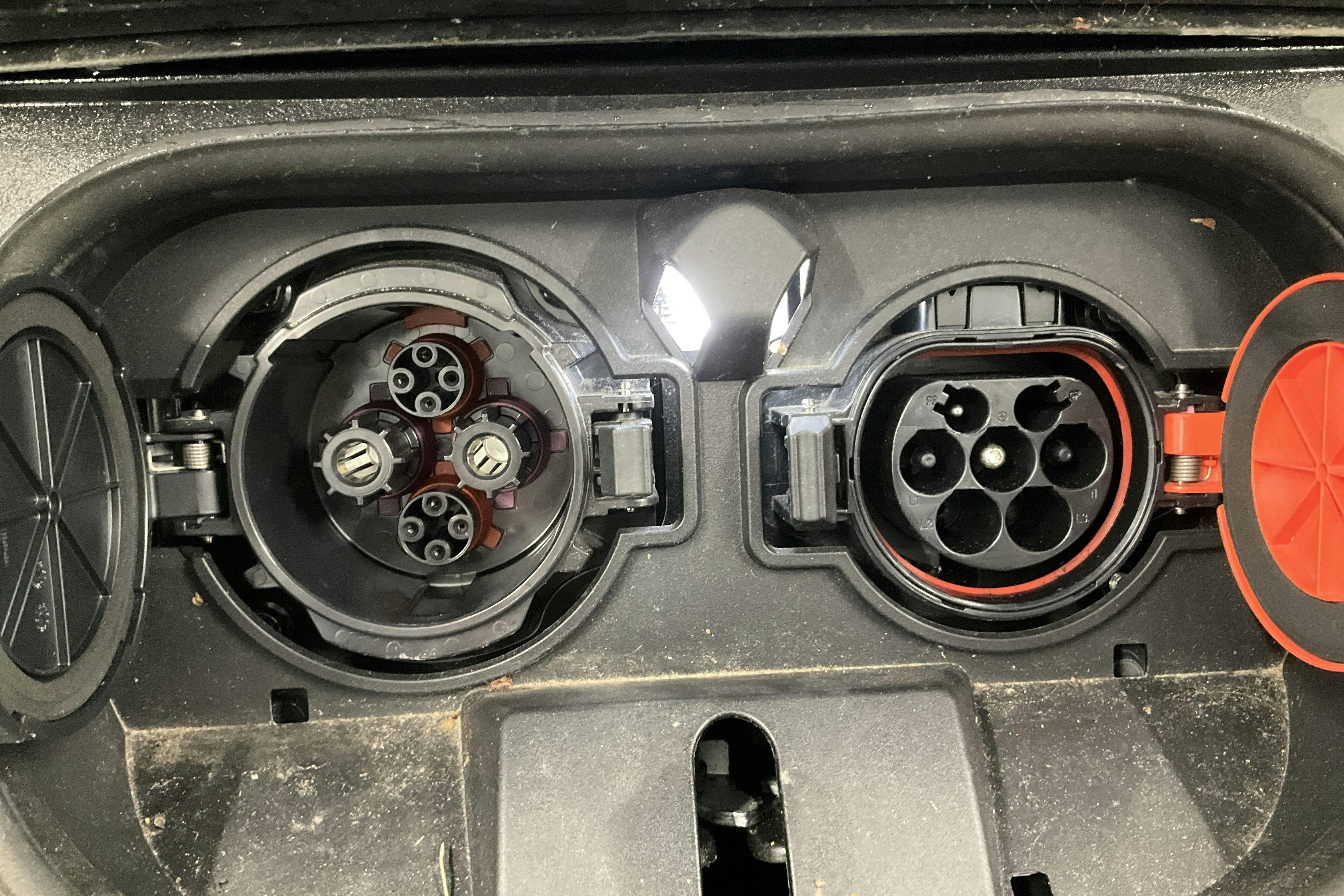 Nissan LEAF 5dr 59 kWh (214hk) - 1 729 mil - Automat - svart - 2023