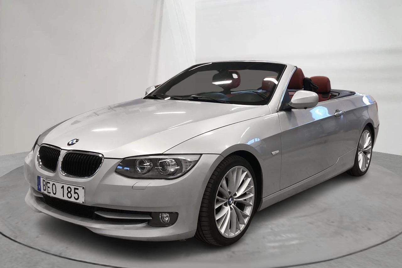 BMW 320d Cabriolet, E93 (184hk) - 147 950 km - Automatic - silver - 2012