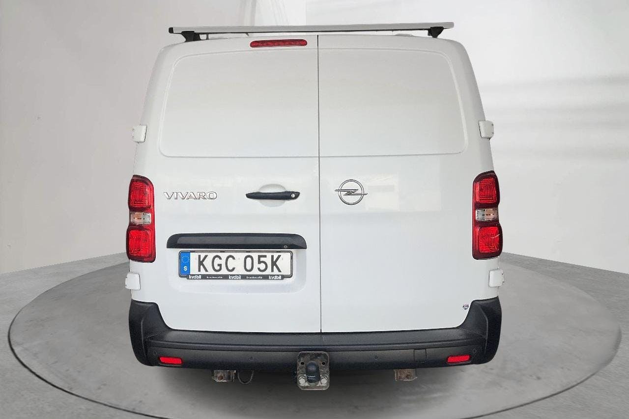 Opel Vivaro 1.5 D (120hk) - 4 730 mil - Automat - vit - 2021