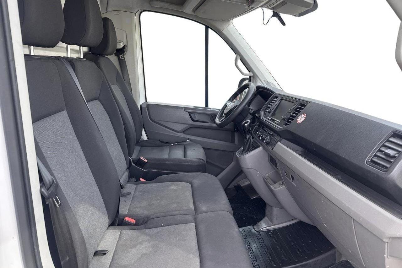 VW Crafter 35 2.0 TDI Volymskåp (177hk) - 346 770 km - Automatic - white - 2018