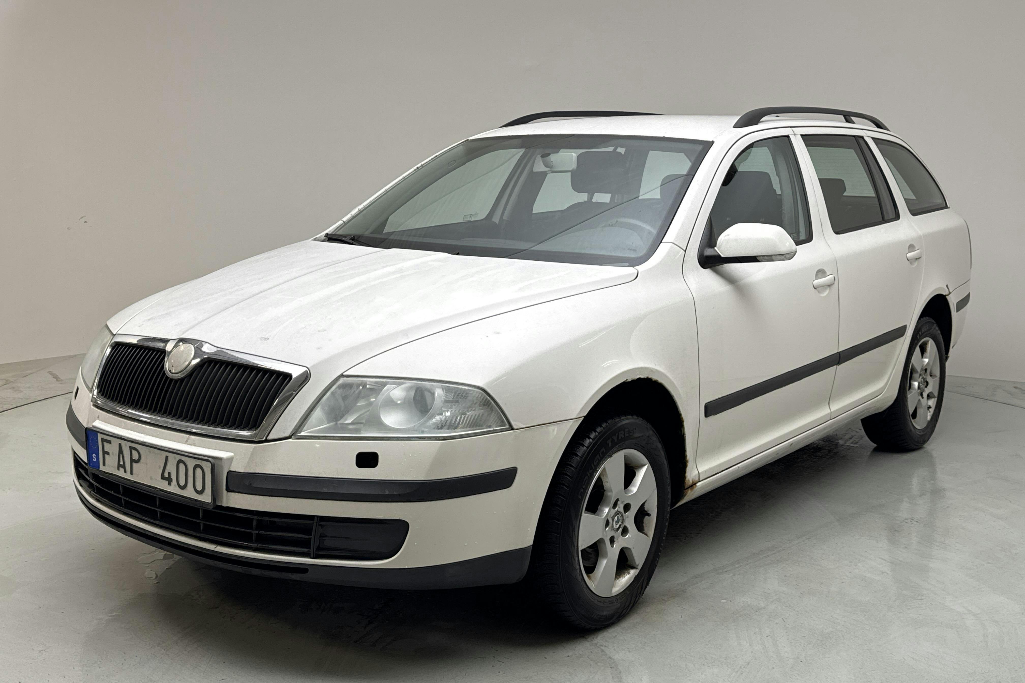 Skoda Octavia II 1.9 TDI Kombi 4X4 (105hk) - 242 580 km - Manual - white - 2007