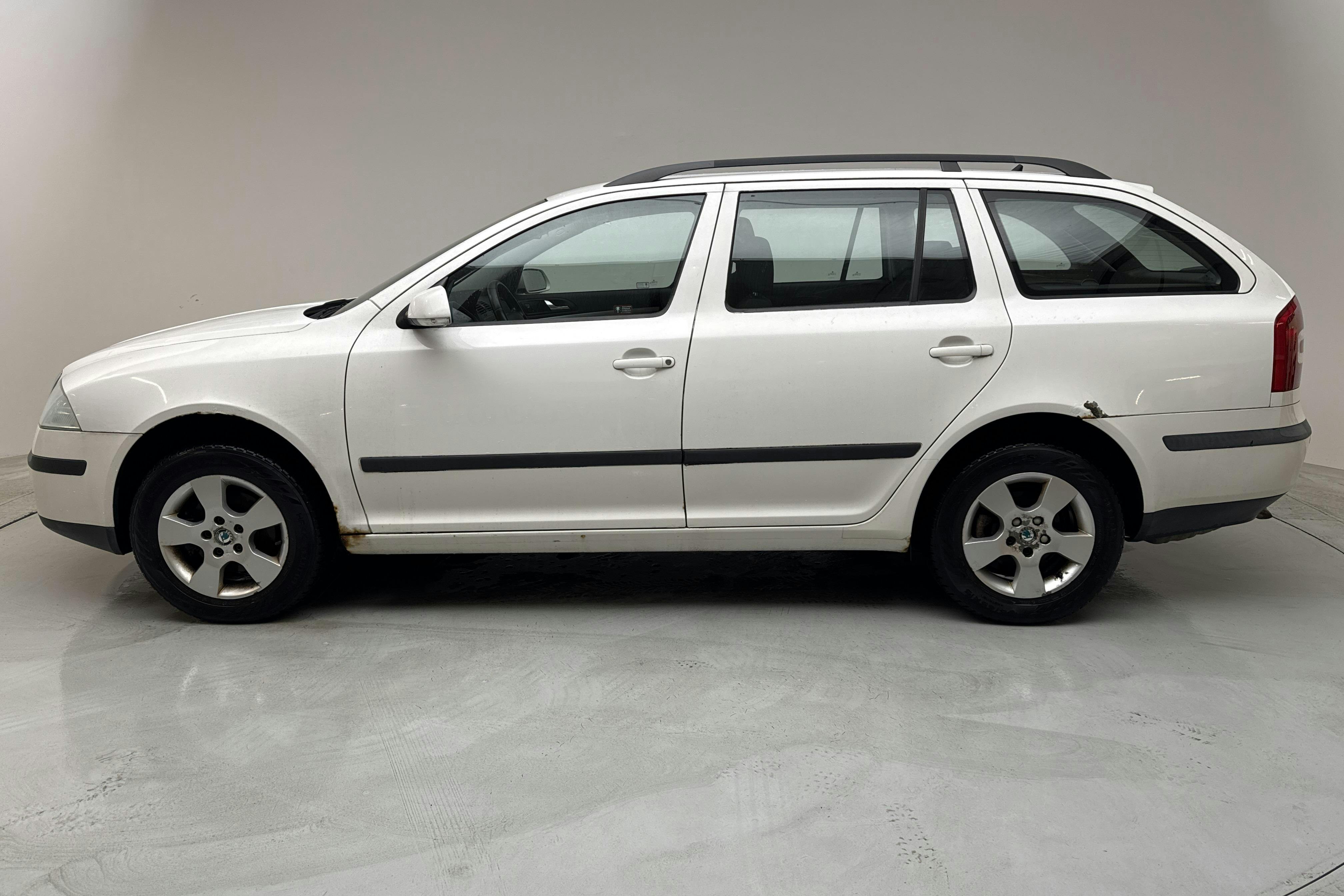 Skoda Octavia II 1.9 TDI Kombi 4X4 (105hk) - 242 580 km - Manual - white - 2007