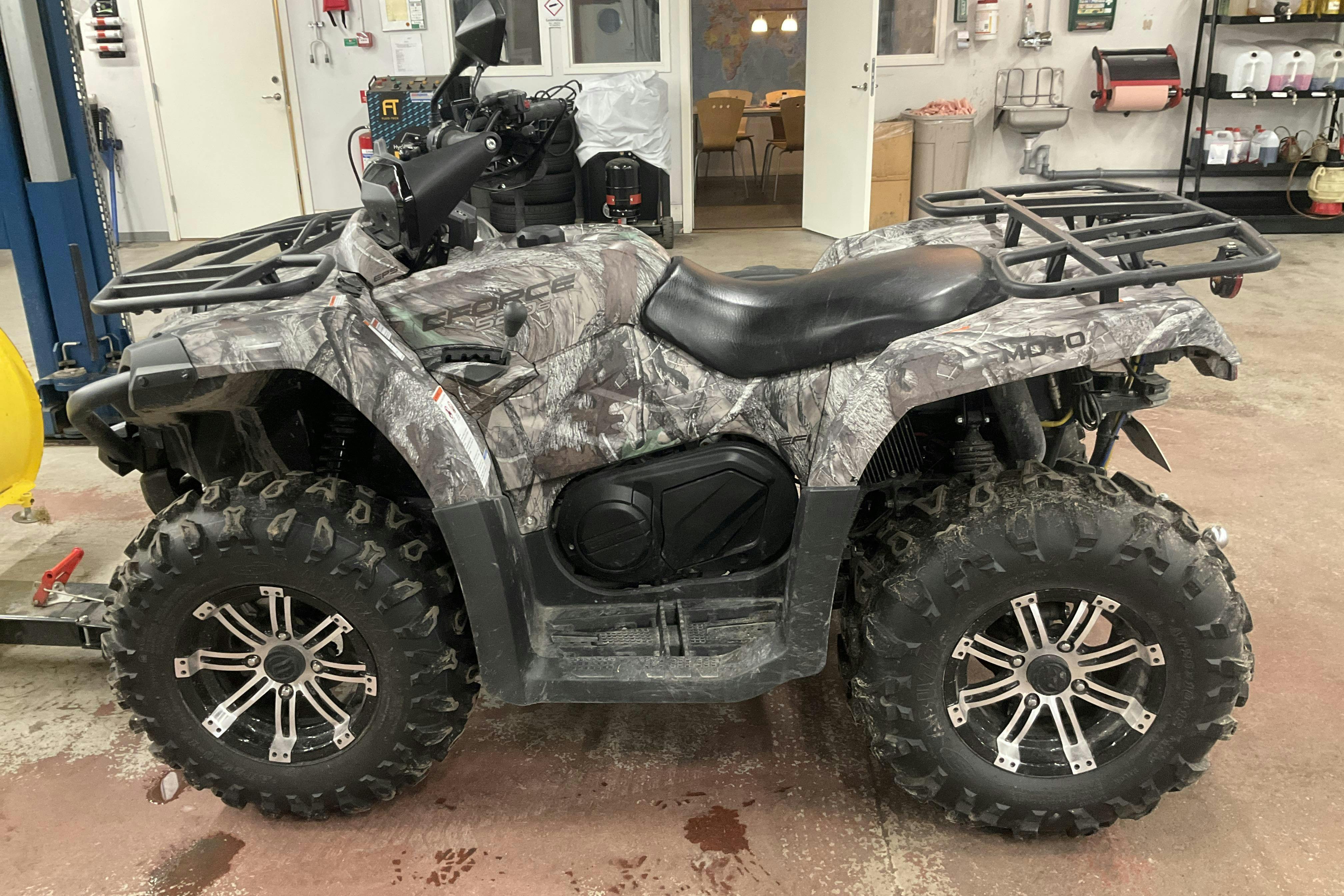 CFMOTO CFORCE 520S ATV med bandsats & plog - 0 km - Automatyczna - 2020