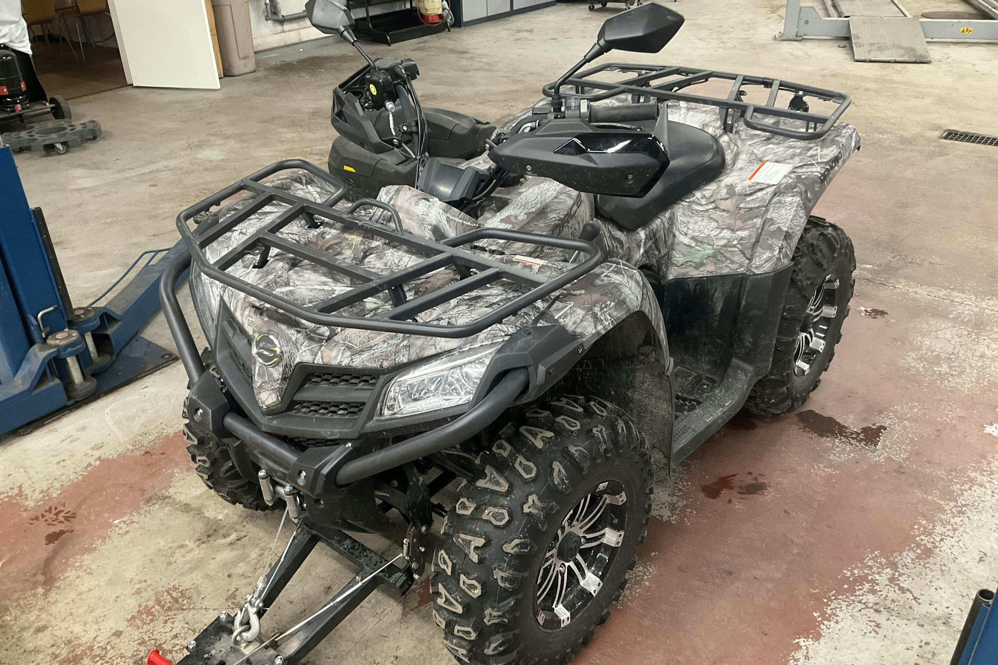 CFMOTO CFORCE 520S ATV med bandsats & plog - 0 km - Automatyczna - 2020