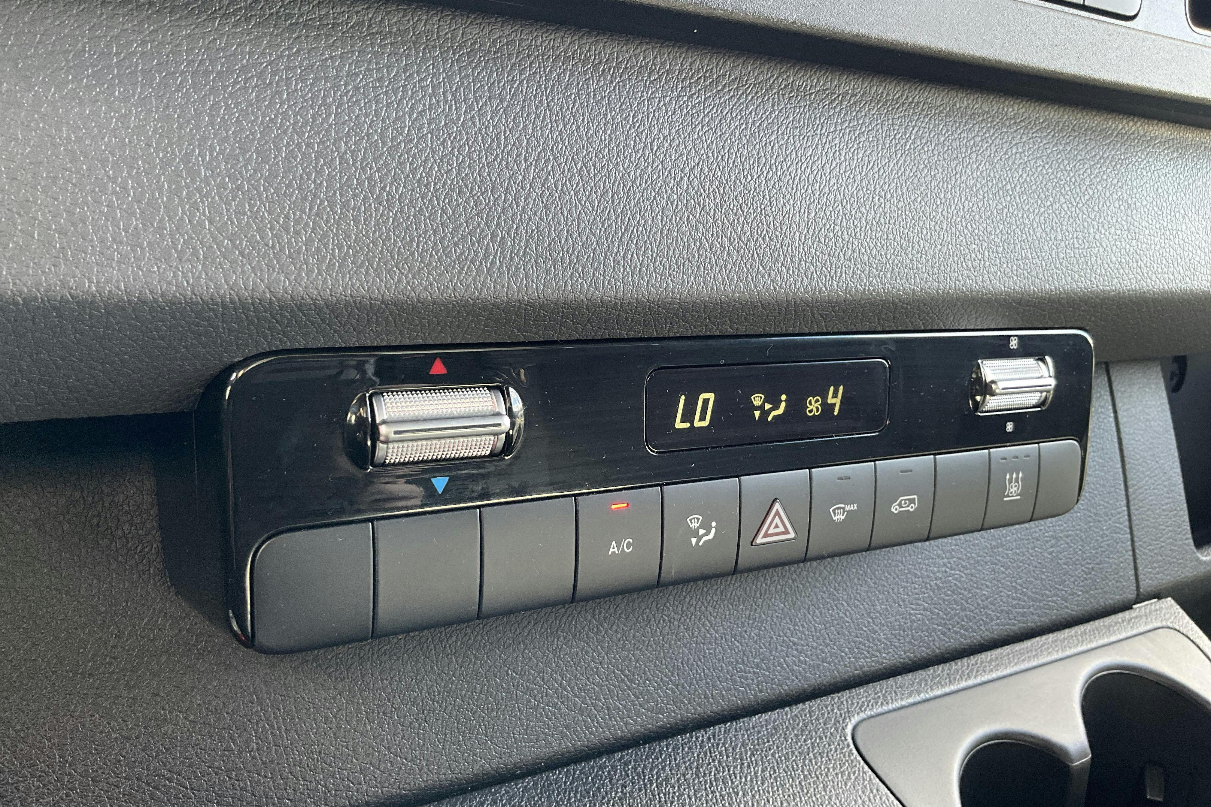 Mercedes Sprinter 316 CDI Volymskåp RWD (163hk) - 69 560 km - Automaatne - valge - 2020