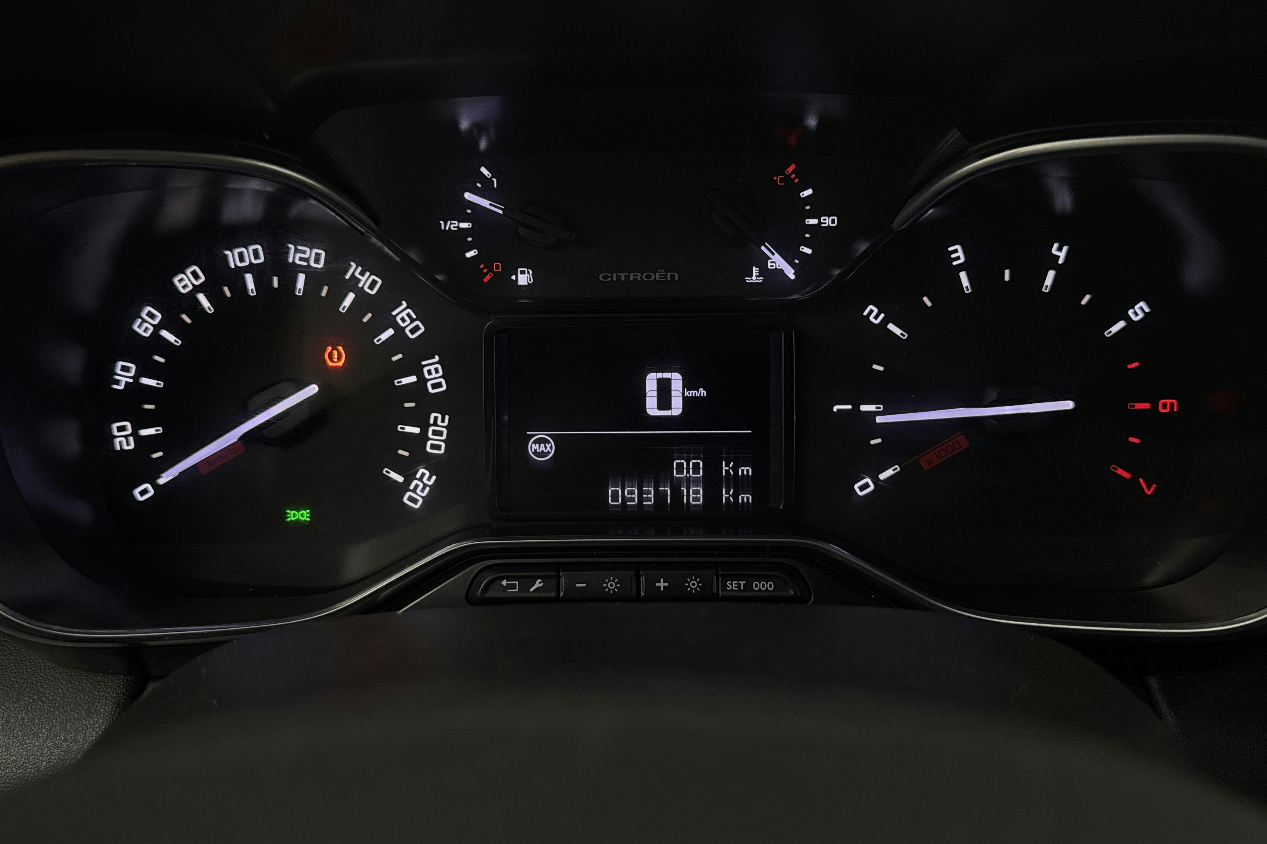 Citroën C3 Aircross PureTech (110hk) - 9 372 mil - Manuell - vit - 2020