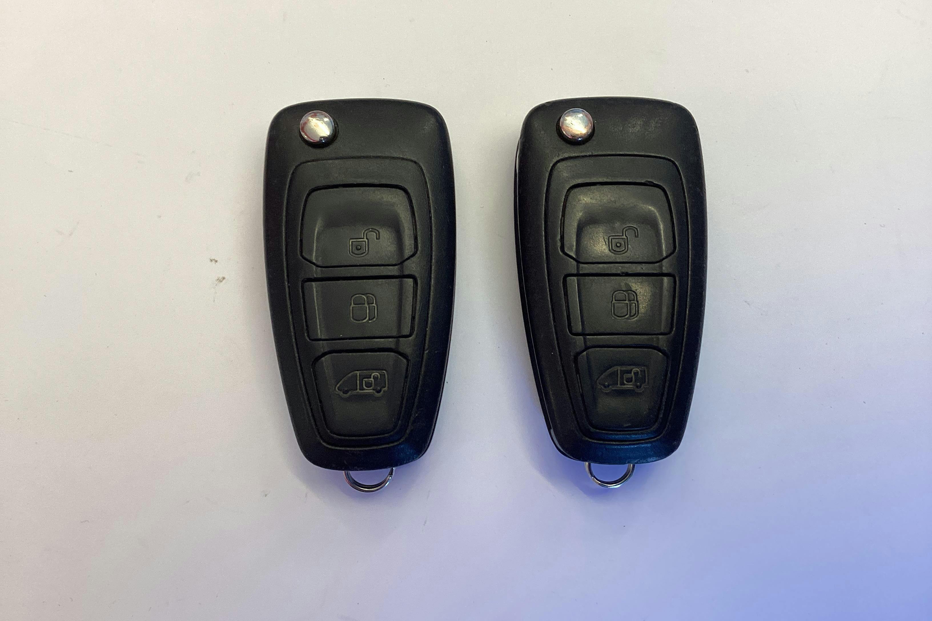 Ford Transit Custom 300 (130hk) - 11 118 mil - Manuell - vit - 2019