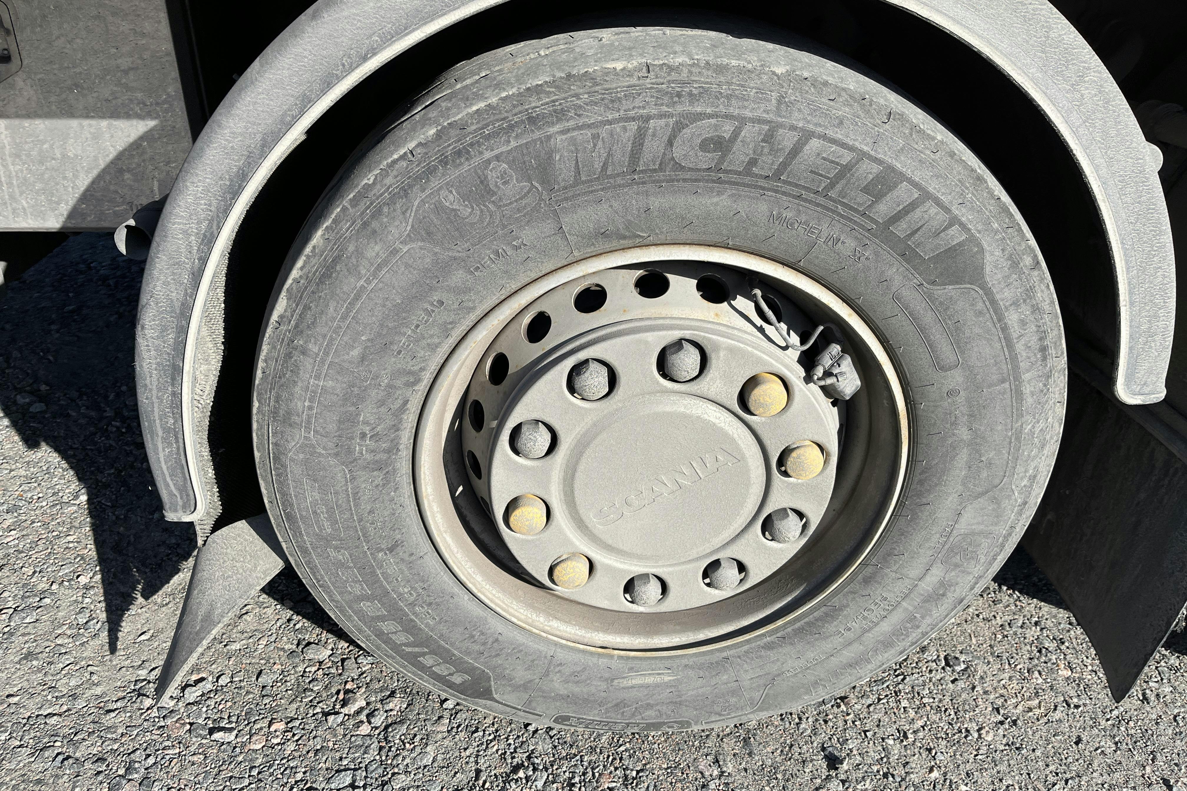SCANIA G490 - 853 055 km - Automaattinen - valkoinen - 2014