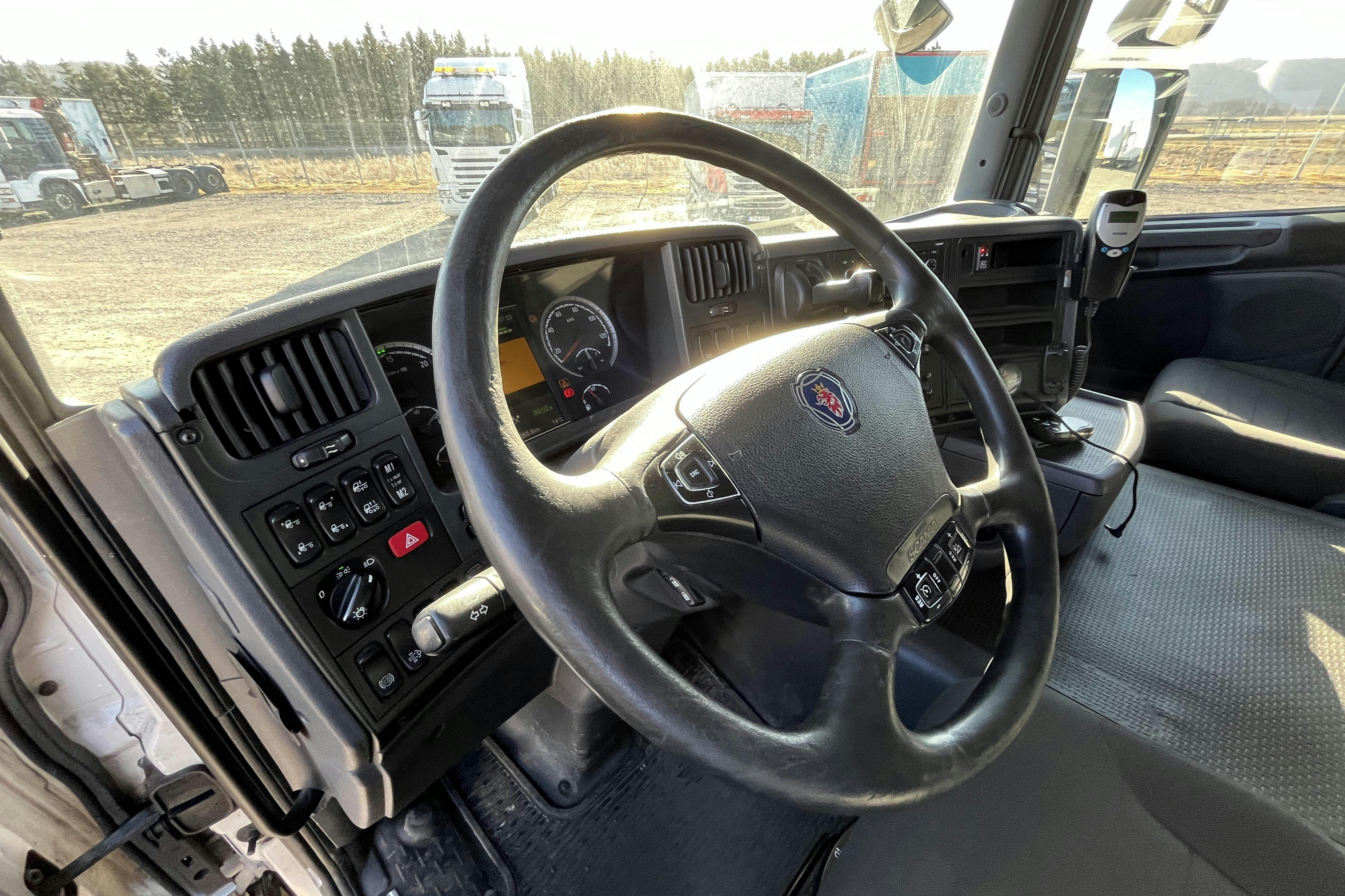 SCANIA G490 - 853 055 km - Automaattinen - valkoinen - 2014