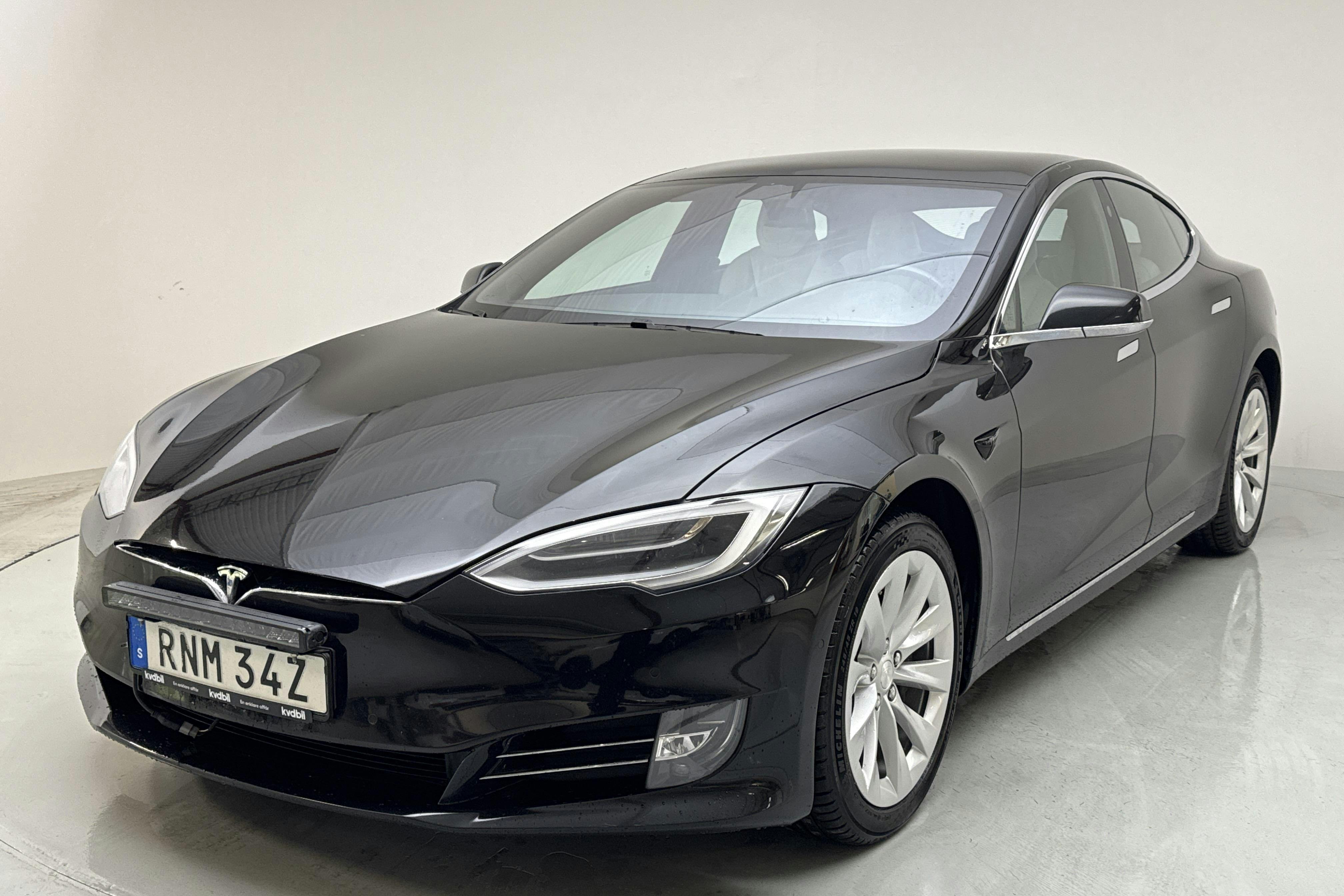 Tesla Model S Dual Motor Long Range AWD - 12 829 mil - Automat - svart - 2020