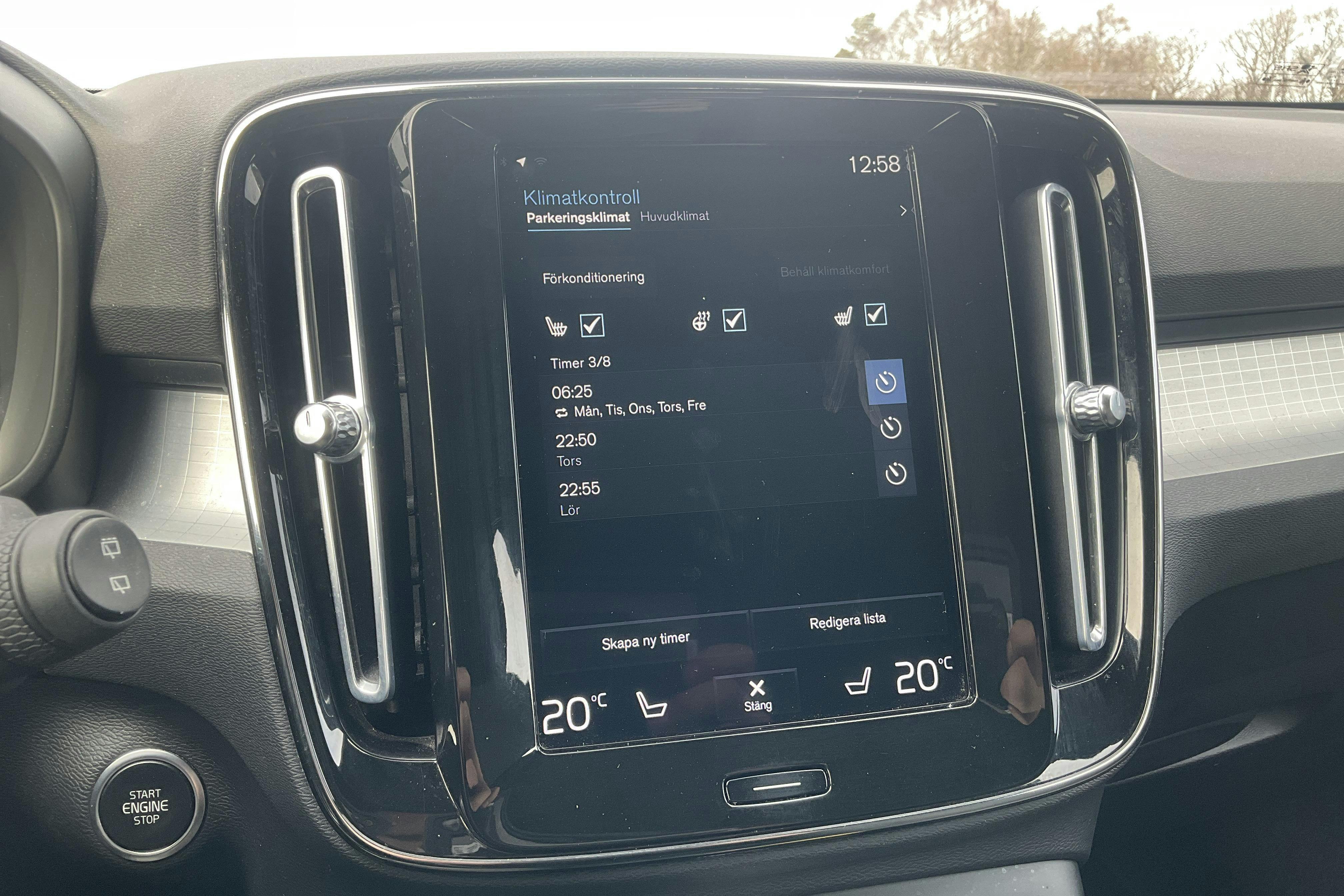 Volvo XC40 T4 2WD Recharge (211hk) - 62 460 km - Automaatne - hall - 2022