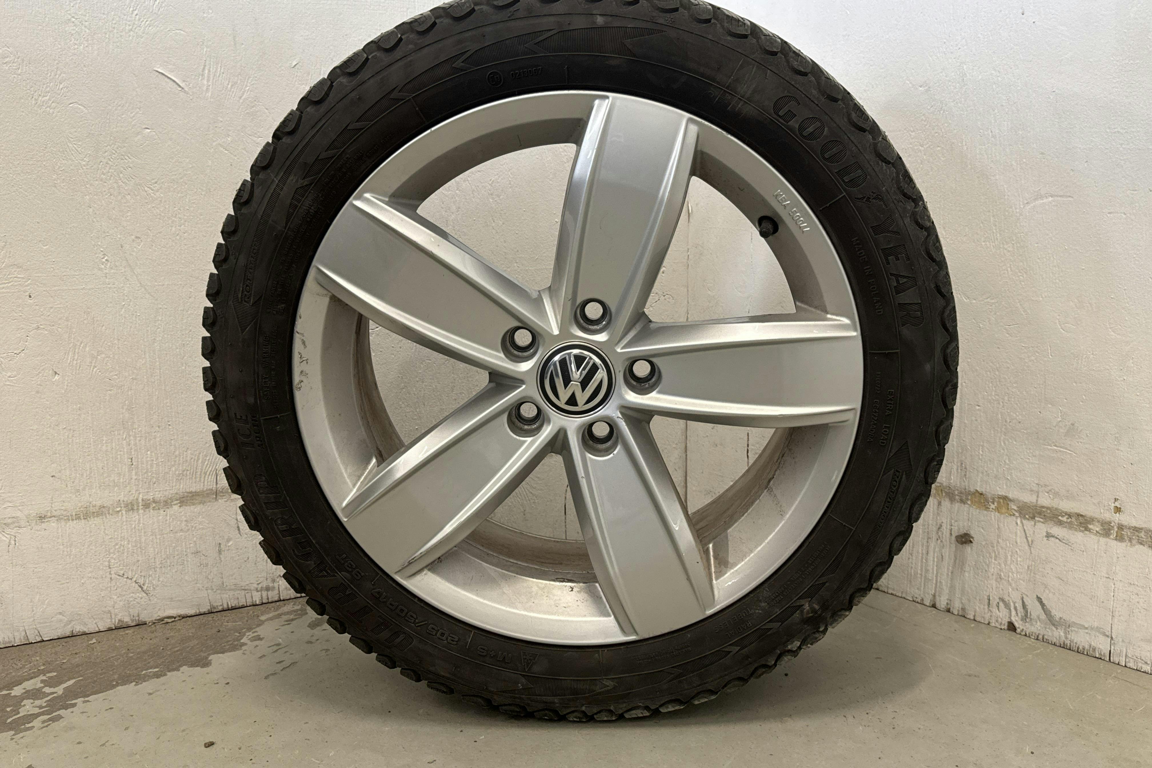 VW Golf Alltrack 2.0 TDI 4MOTION (184hk) - 1 893 mil - Automat - Dark Grey - 2020
