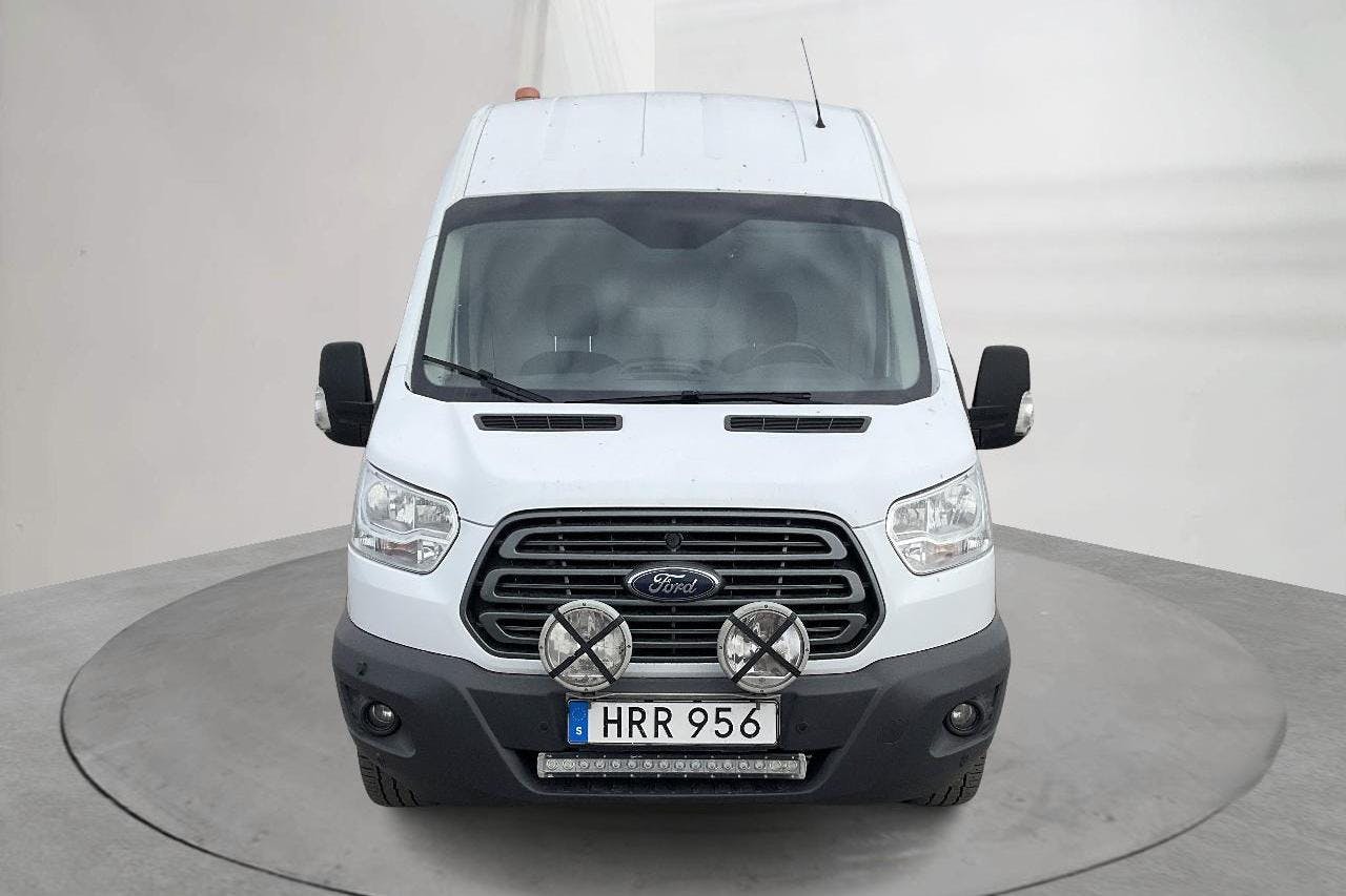 Ford Transit 350 2.0 TDCi AWD Skåp (130hk) - 14 426 mil - Manuell - vit - 2018