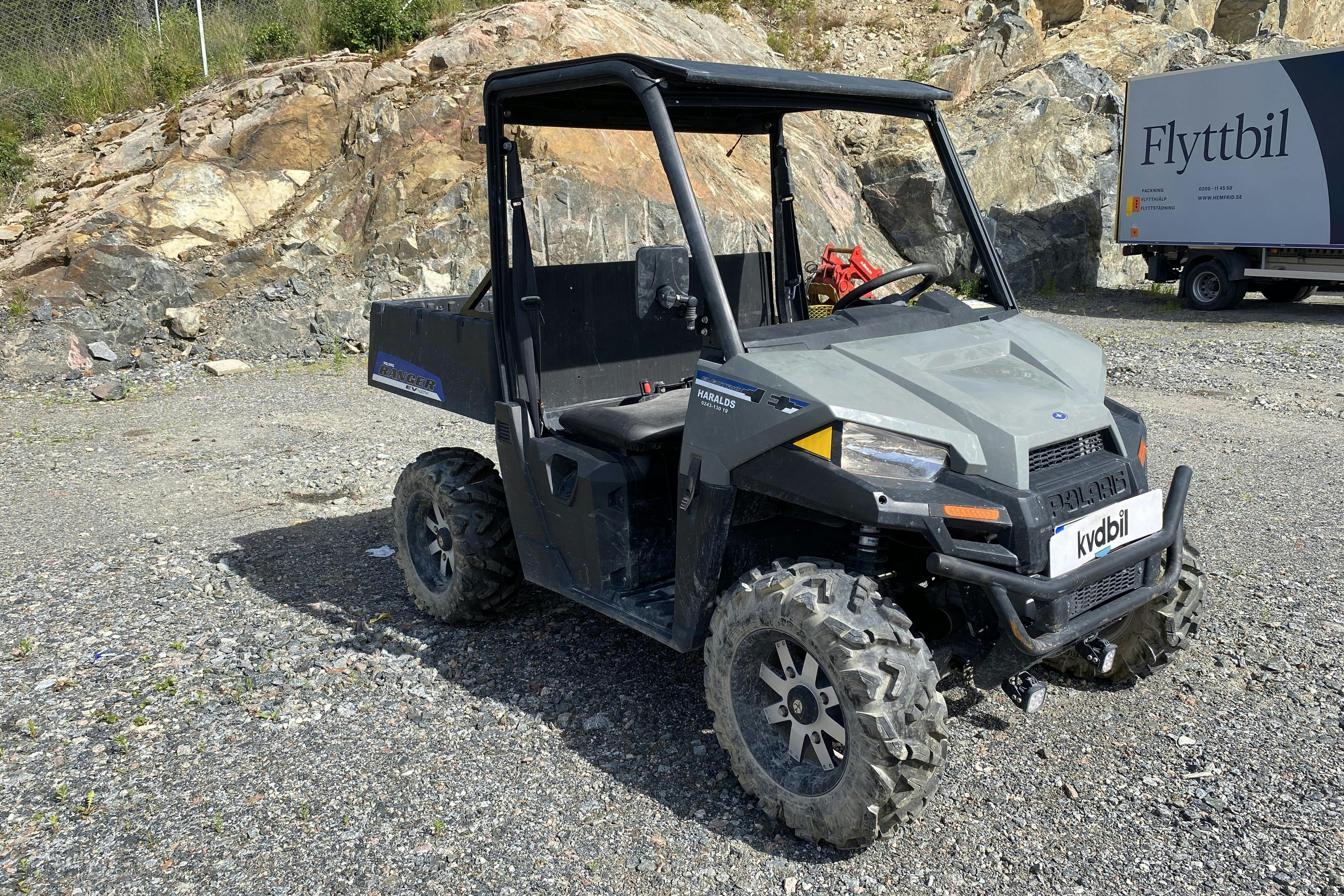 Presentation photo 2 of 76: POLARIS RANGER EV E UTV Eldriven - 154 km - gray - 2018