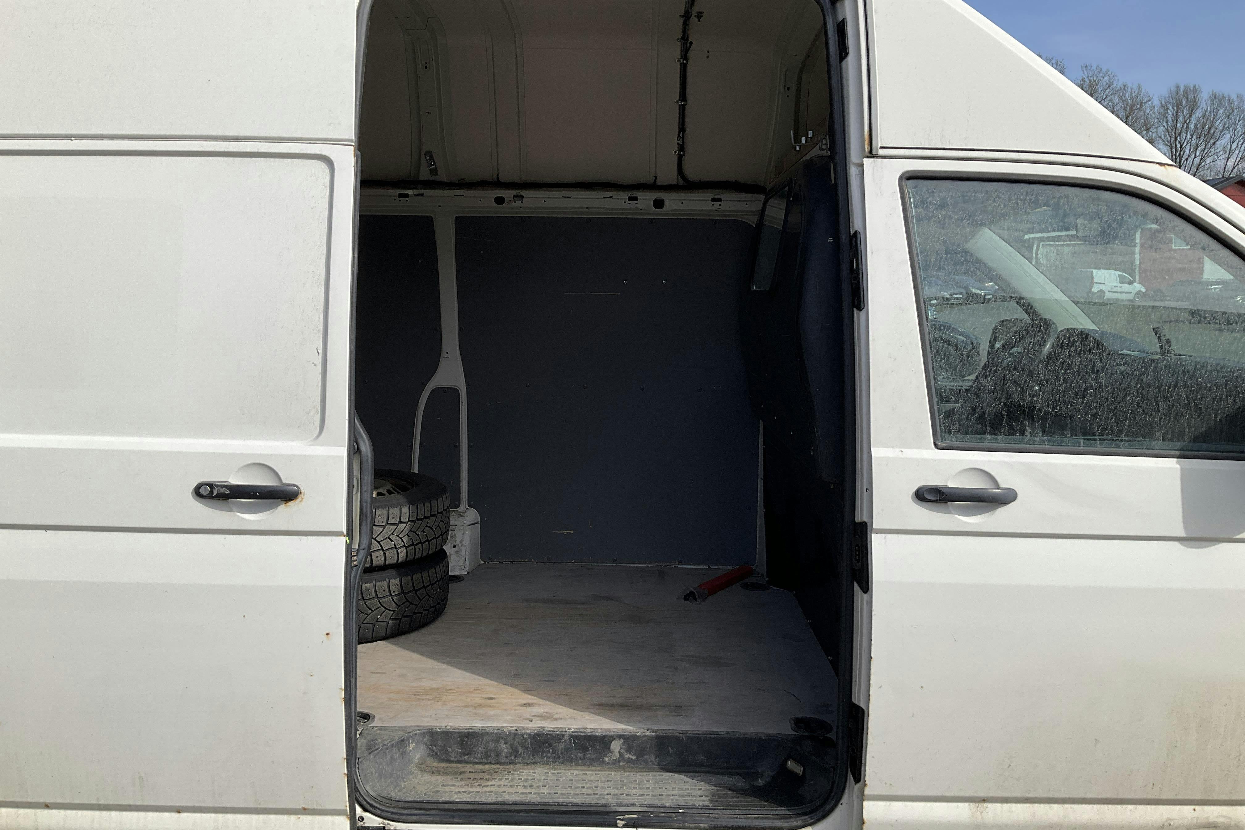 VW Transporter T5 2.0 (115hk) - 149 180 km - Käsitsi - valge - 2008