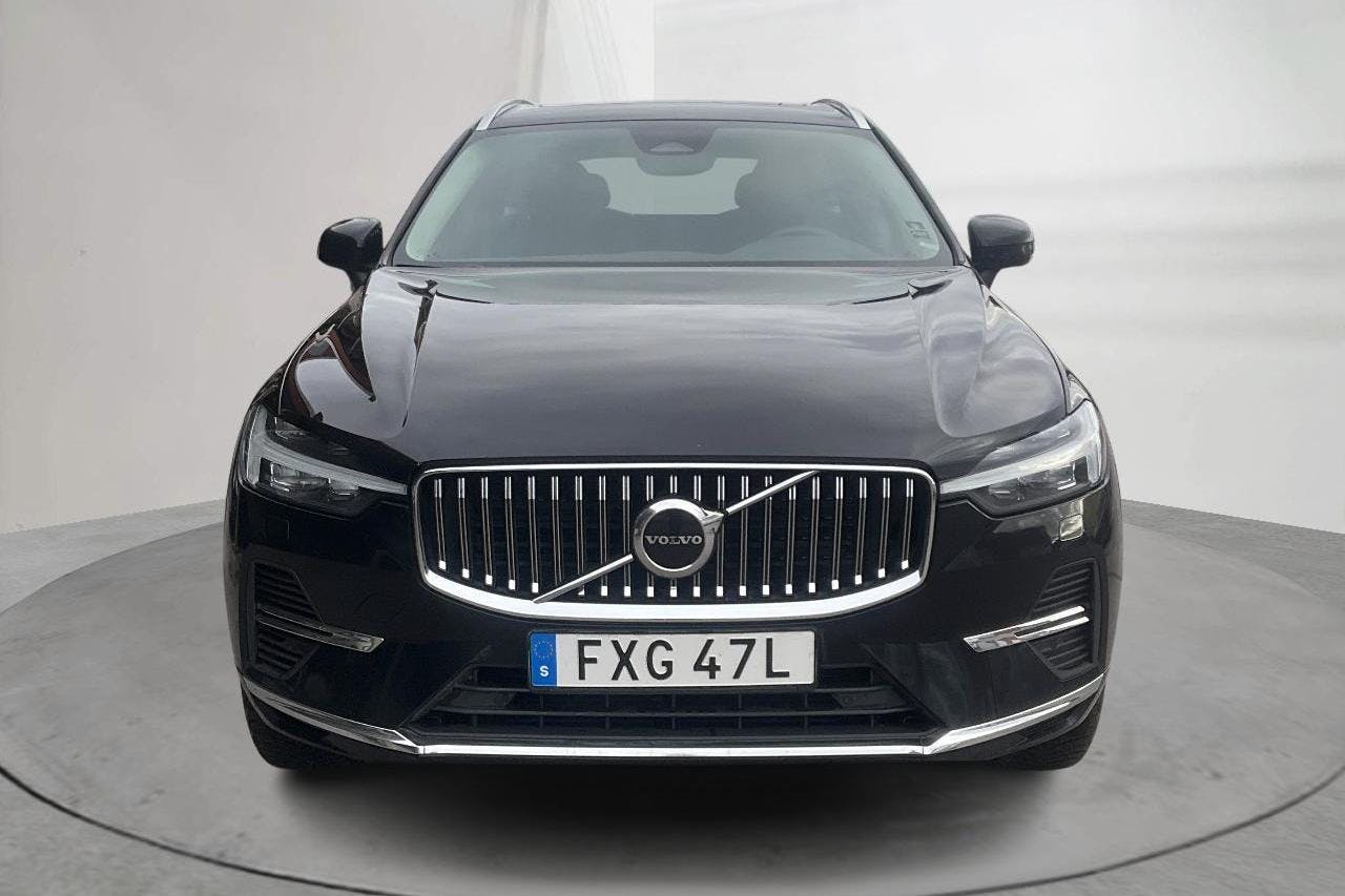 Volvo XC60 T6 AWD Recharge (350hk) - 12 657 mil - Automat - svart - 2022
