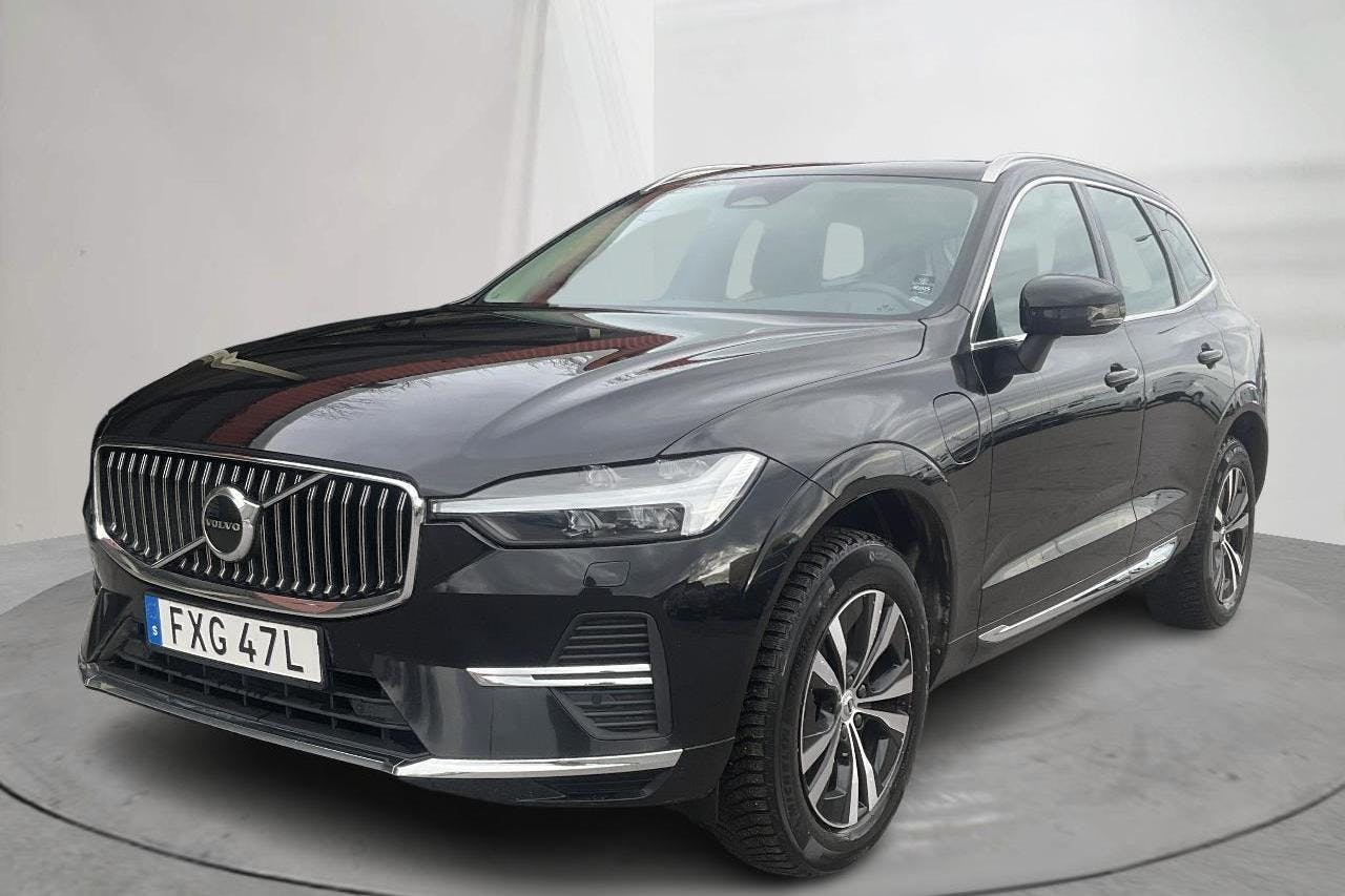 Volvo XC60 T6 AWD Recharge (350hk) - 12 657 mil - Automat - svart - 2022