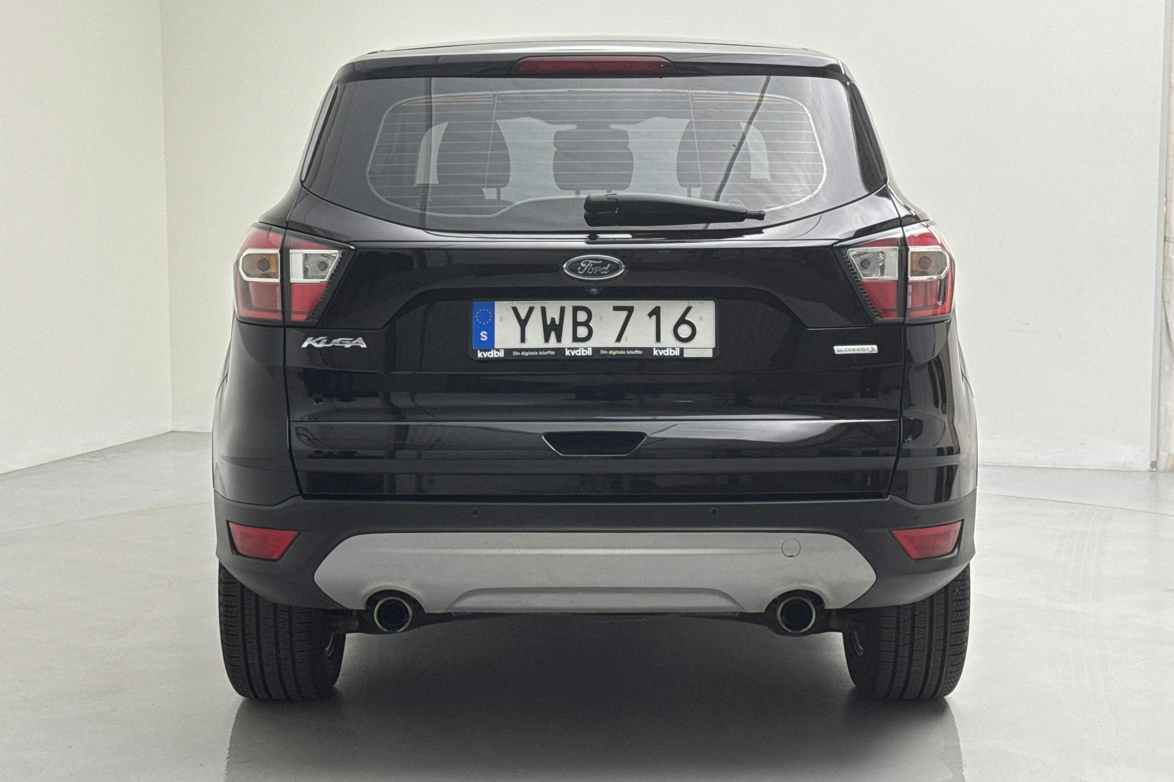 Ford Kuga 1.5 EcoBoost 2WD (150hk) - 114 790 km - Manualna - czarny - 2018