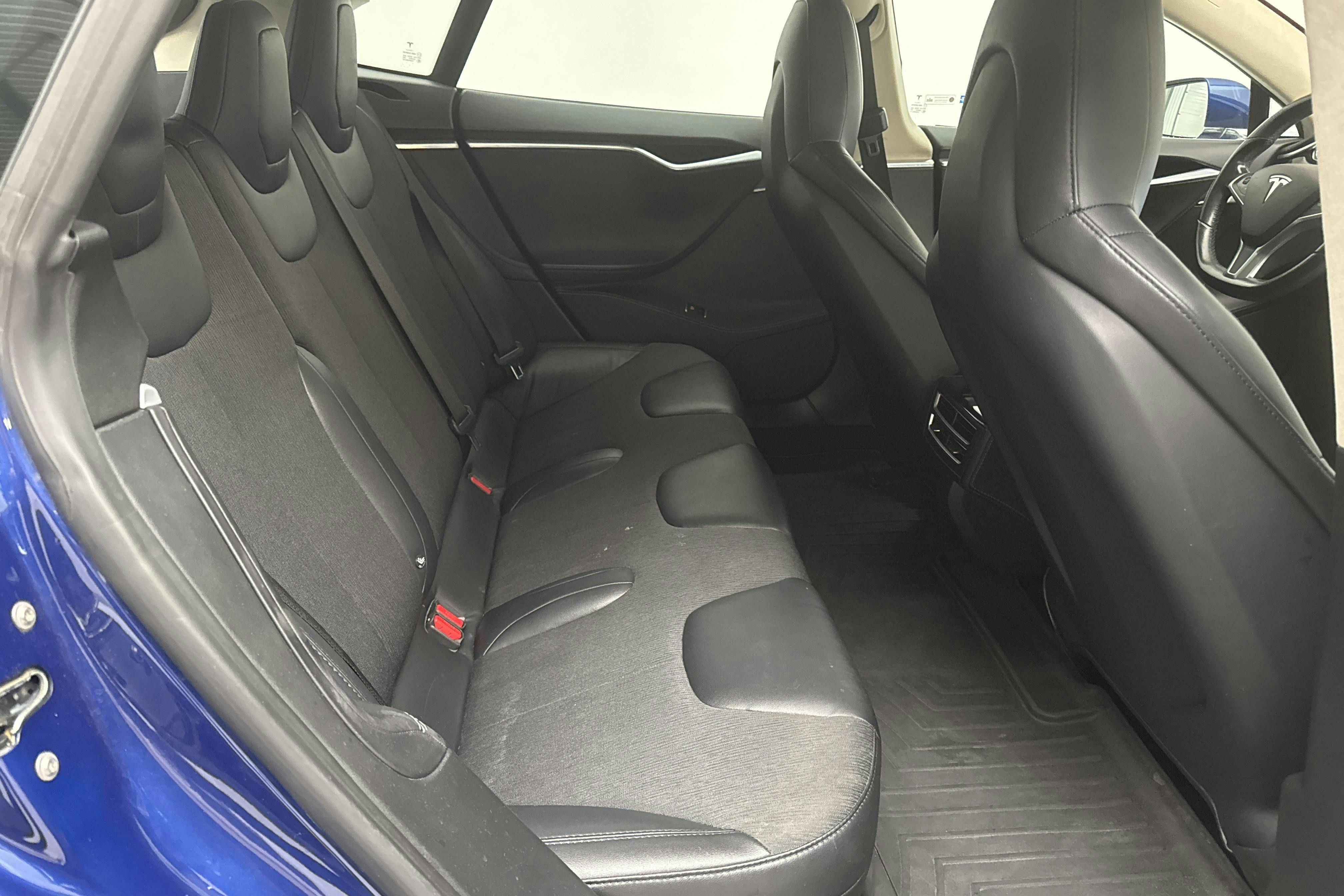 Tesla Model S 85D - 154 170 km - Automatyczna - niebieski - 2015