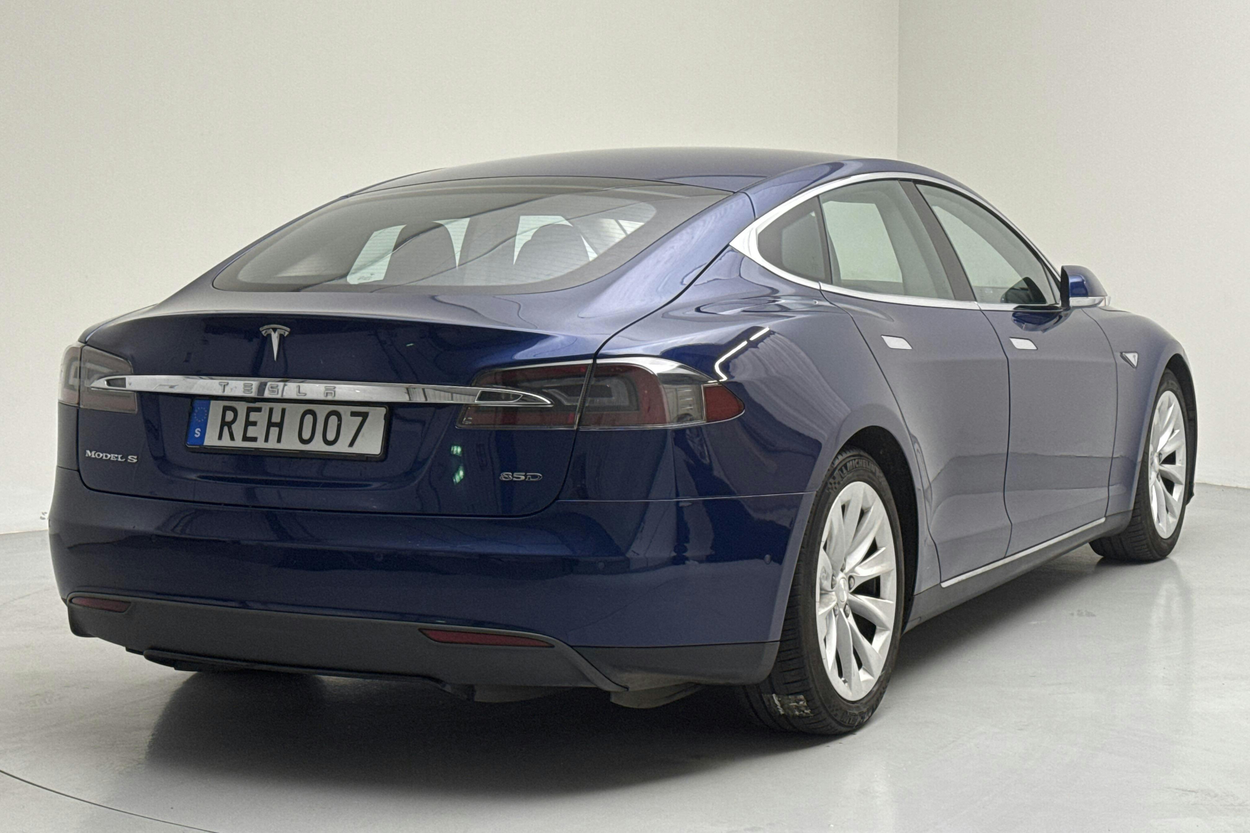 Tesla Model S 85D - 154 170 km - Automatyczna - niebieski - 2015