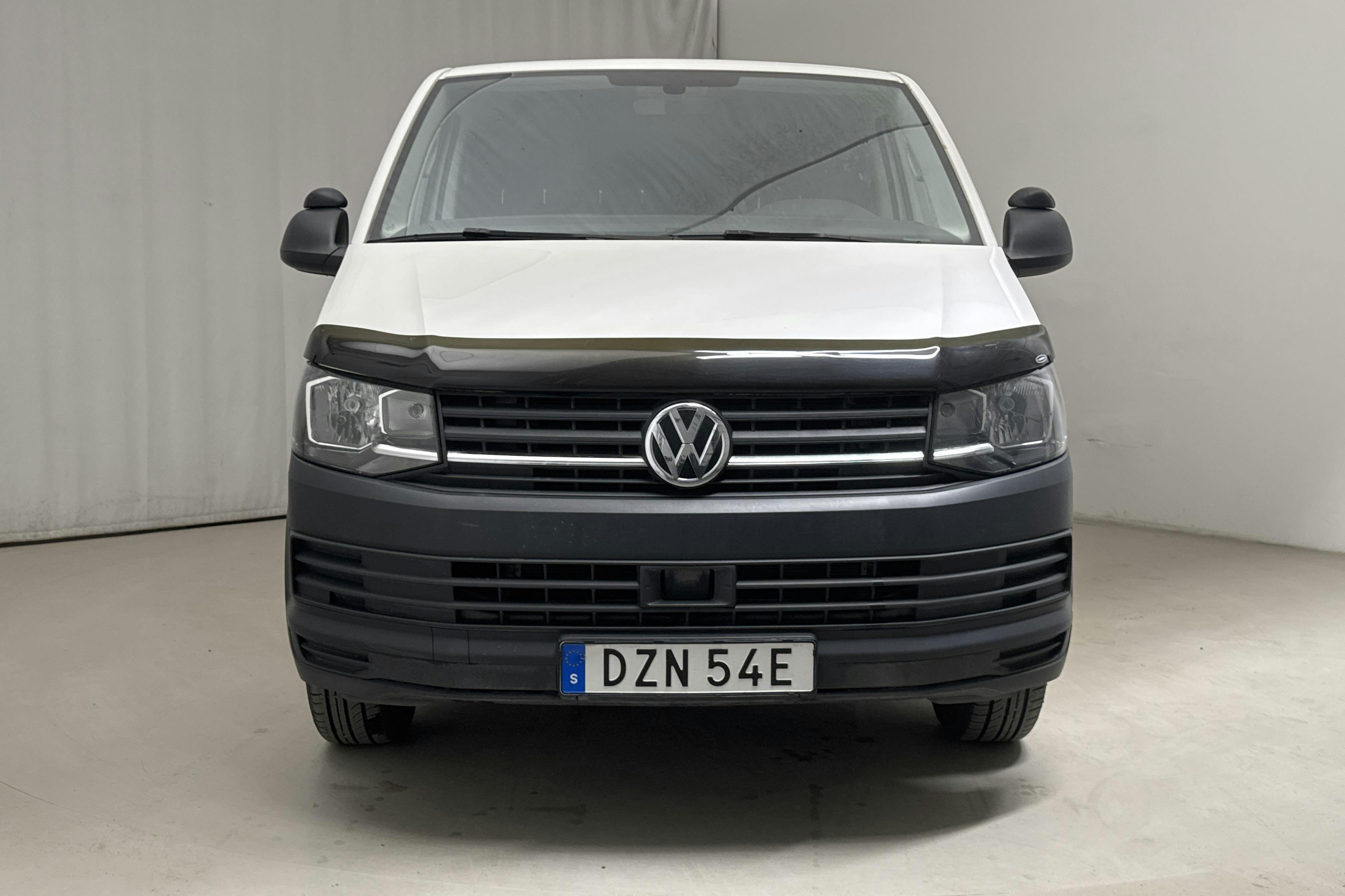 VW Transporter T6 2.0 TDI BMT Skåp (150hk) - 133 040 km - Automatyczna - biały - 2019