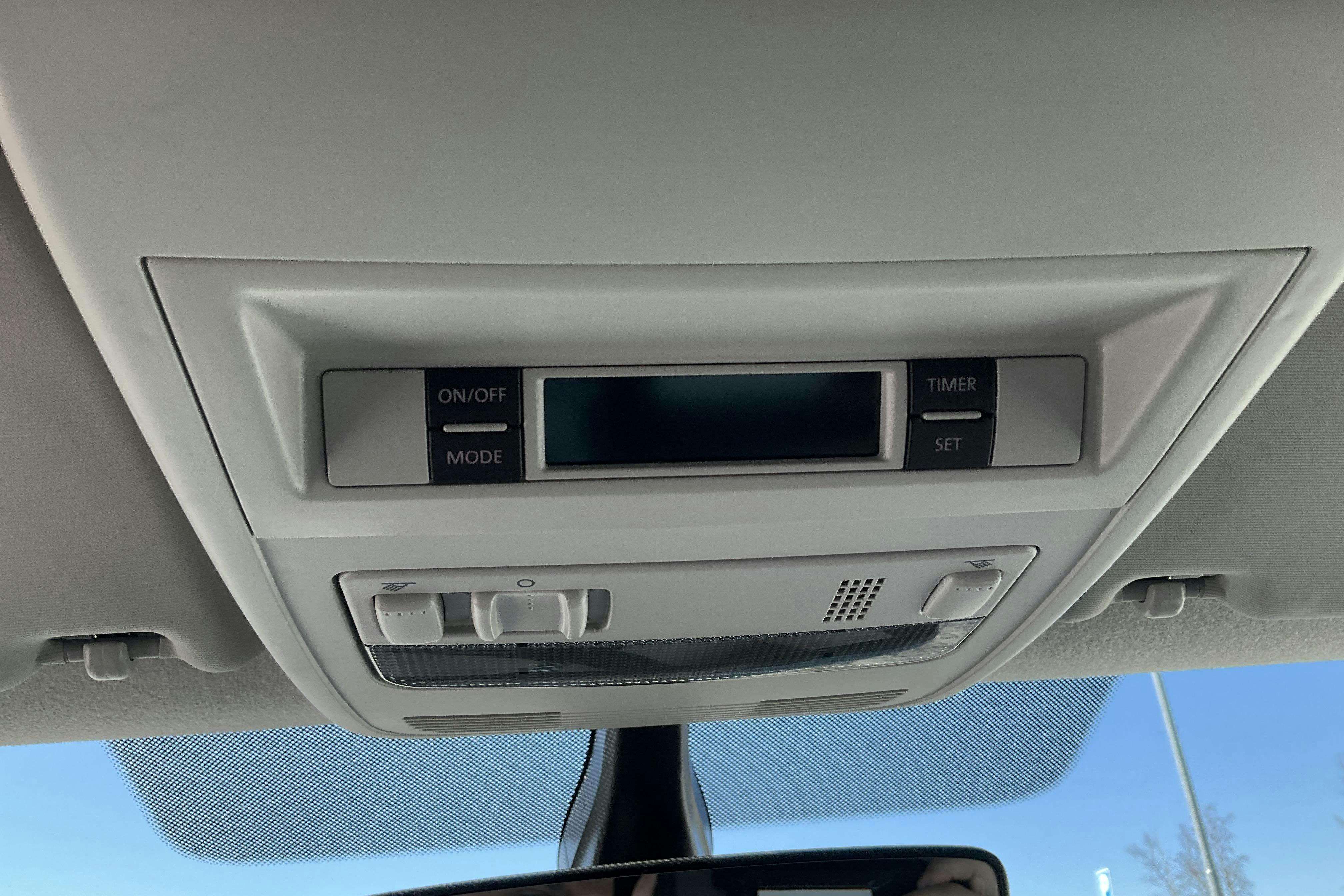 VW Transporter T6 2.0 TDI BMT Skåp (150hk) - 133 040 km - Automatyczna - biały - 2019
