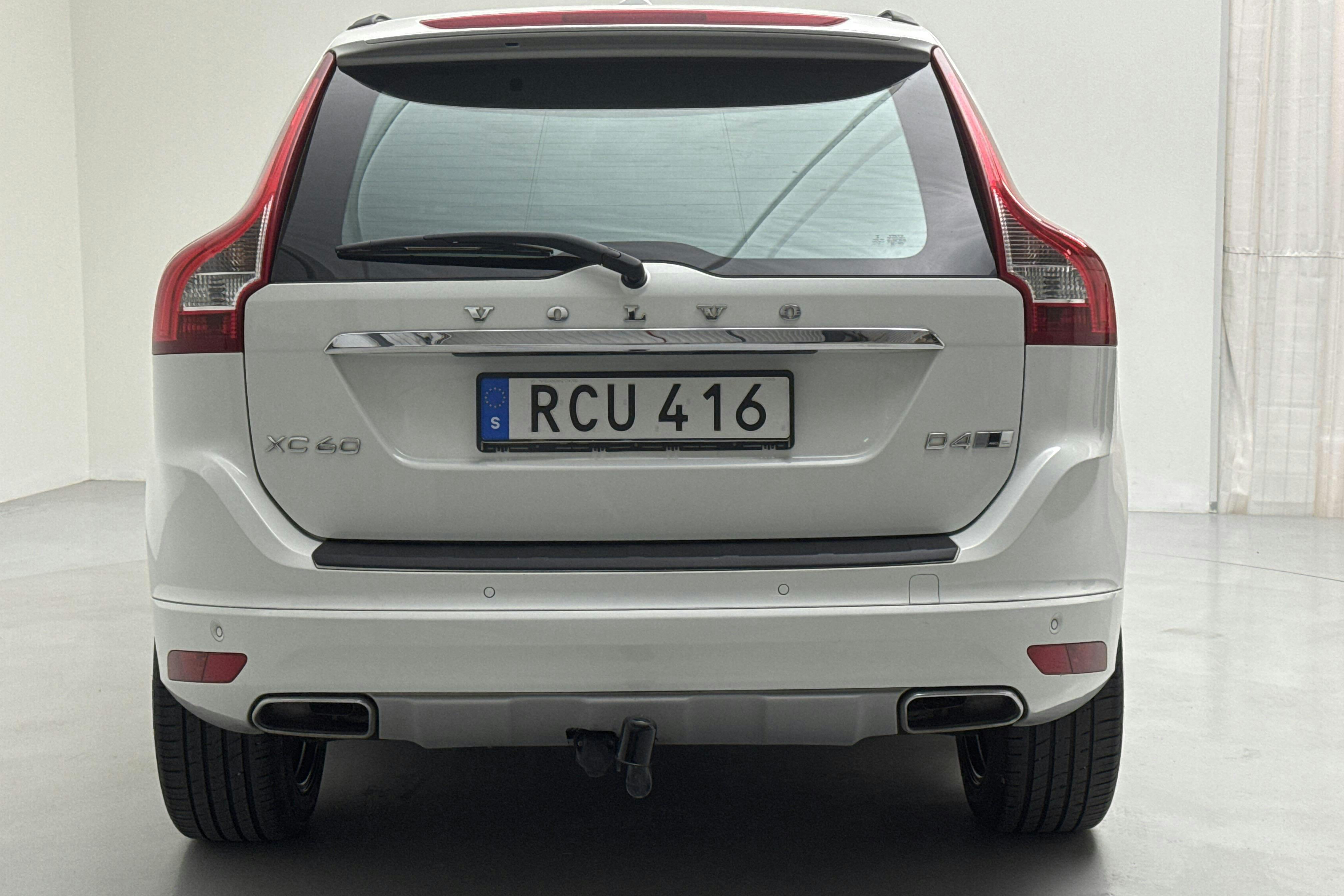 Volvo XC60 D4 AWD (190hk) - 110 650 km - Automatic - white - 2017