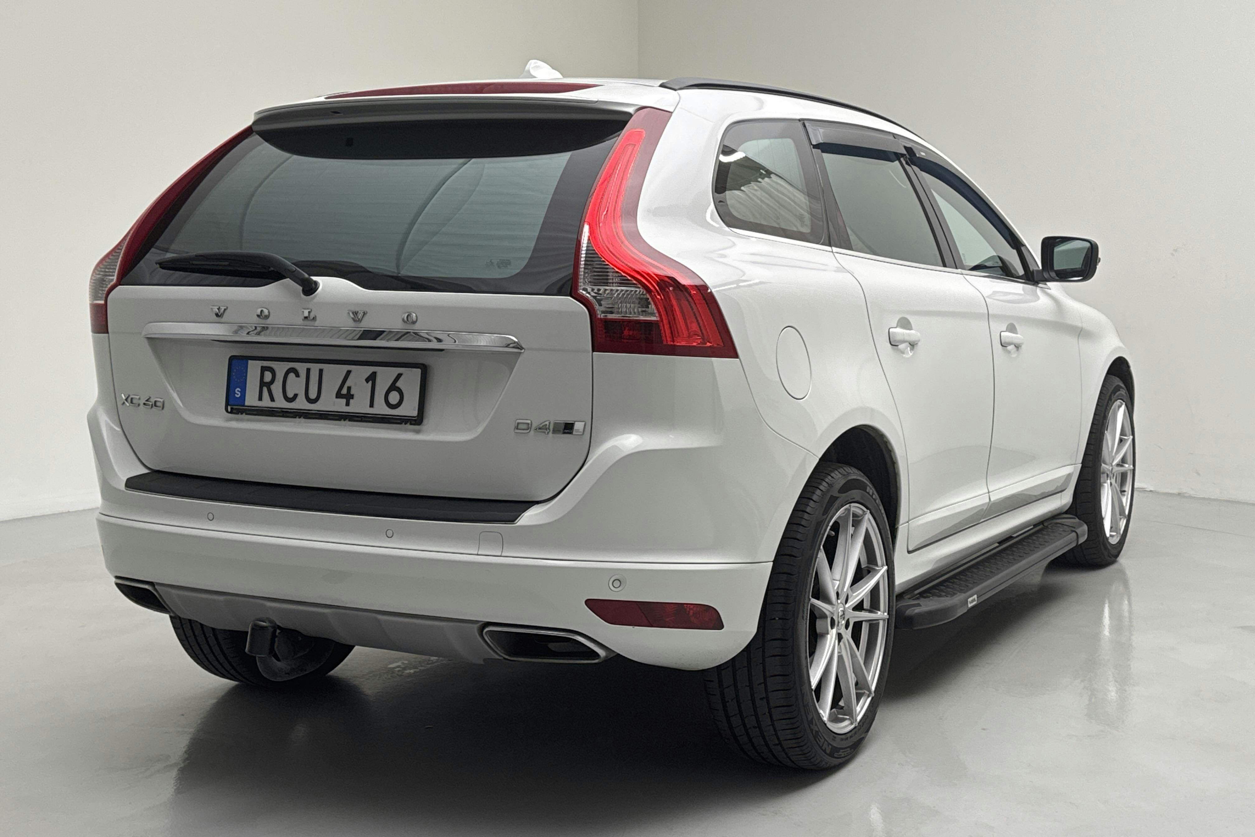 Volvo XC60 D4 AWD (190hk) - 110 650 km - Automatic - white - 2017