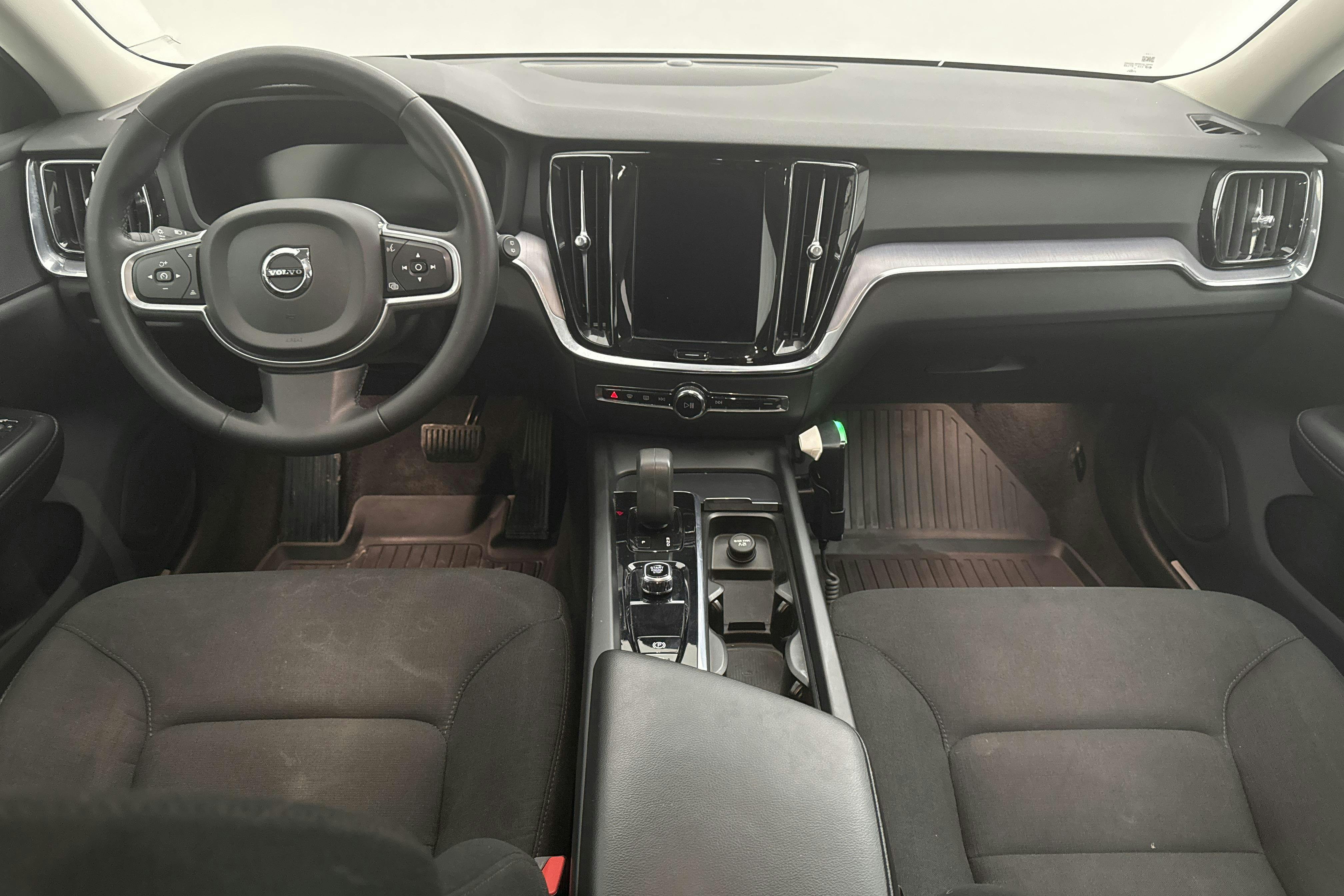 Volvo V60 B4 Mildhybrid, Diesel (197hk) - 11 876 mil - Automat - vit - 2022