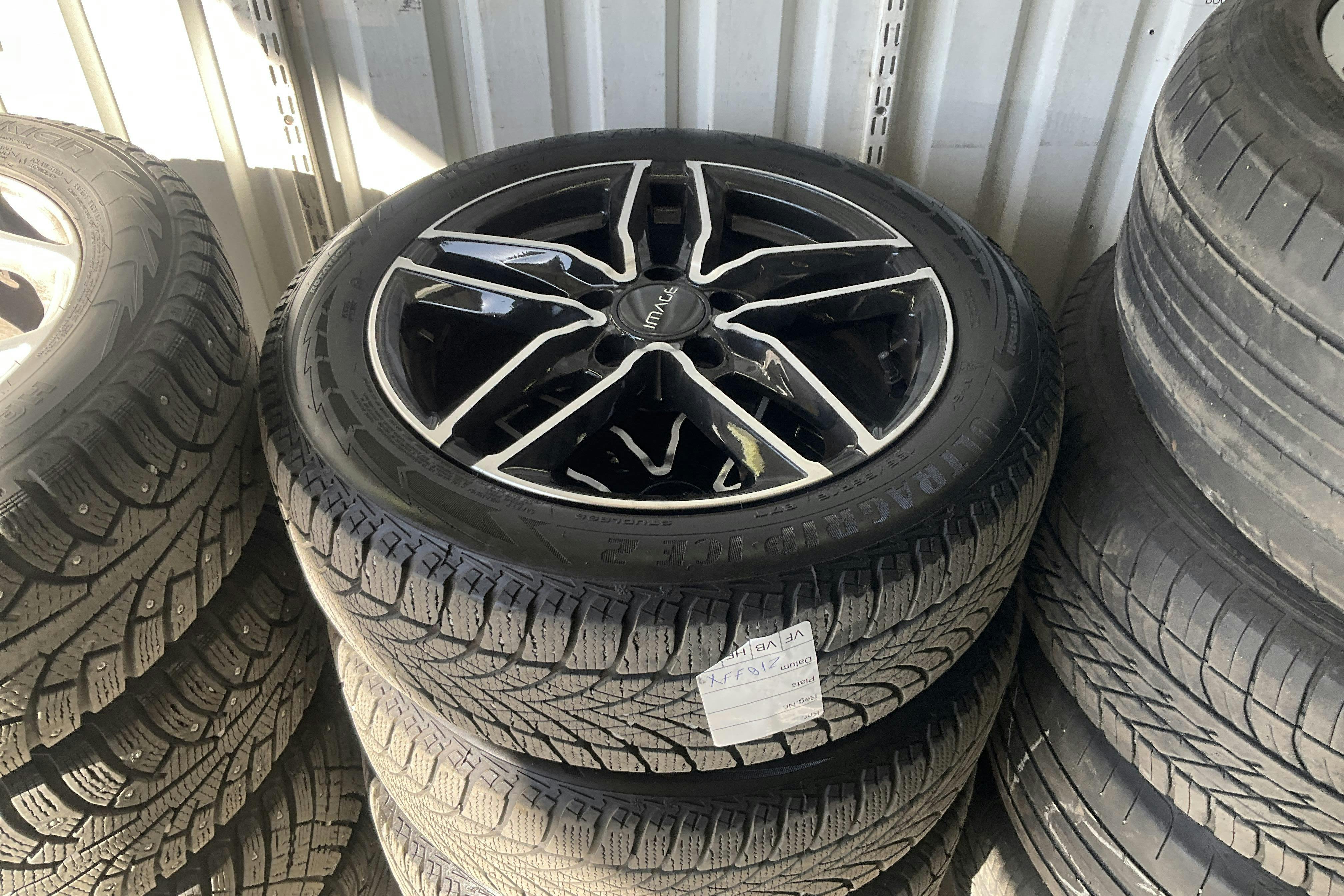 MINI Cooper SE, F56 LCI (184hk) - 42 660 km - Automaatne - sinine - 2023
