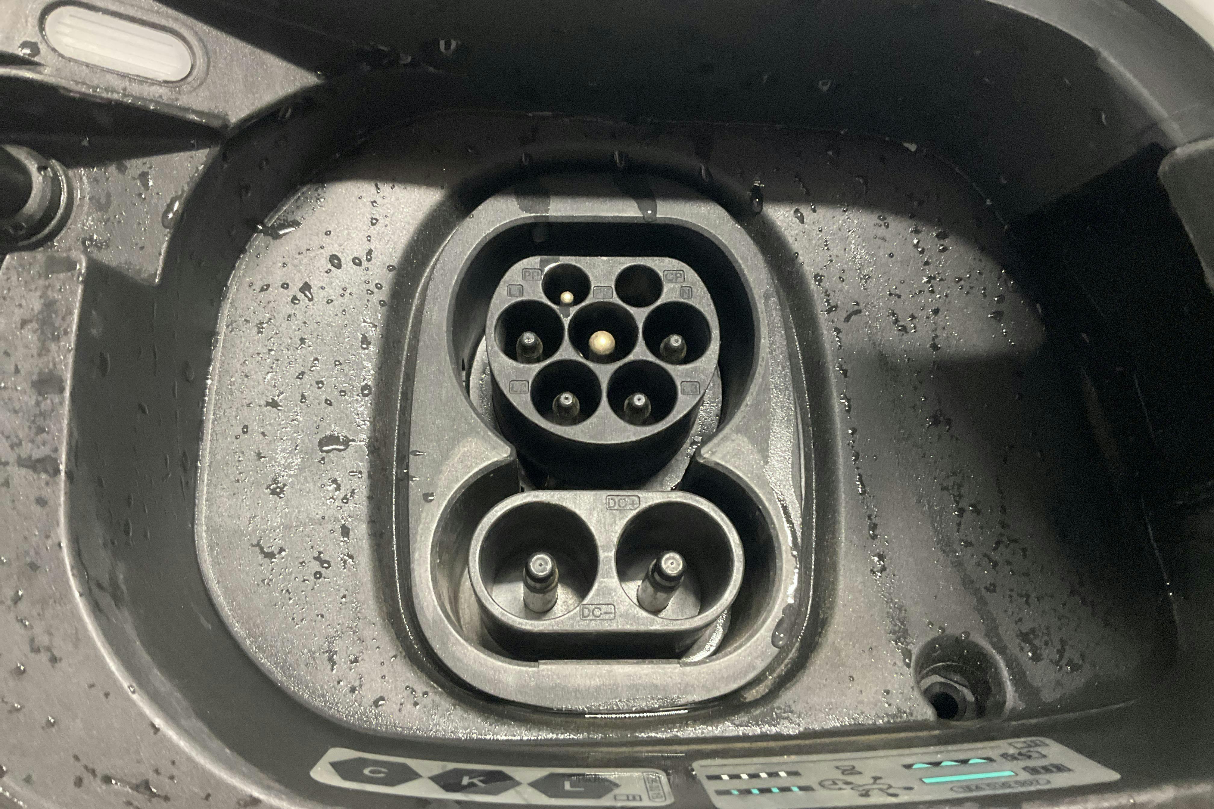 VW ID.4 77kWh (204hk) - 4 397 mil - Automat - vit - 2023
