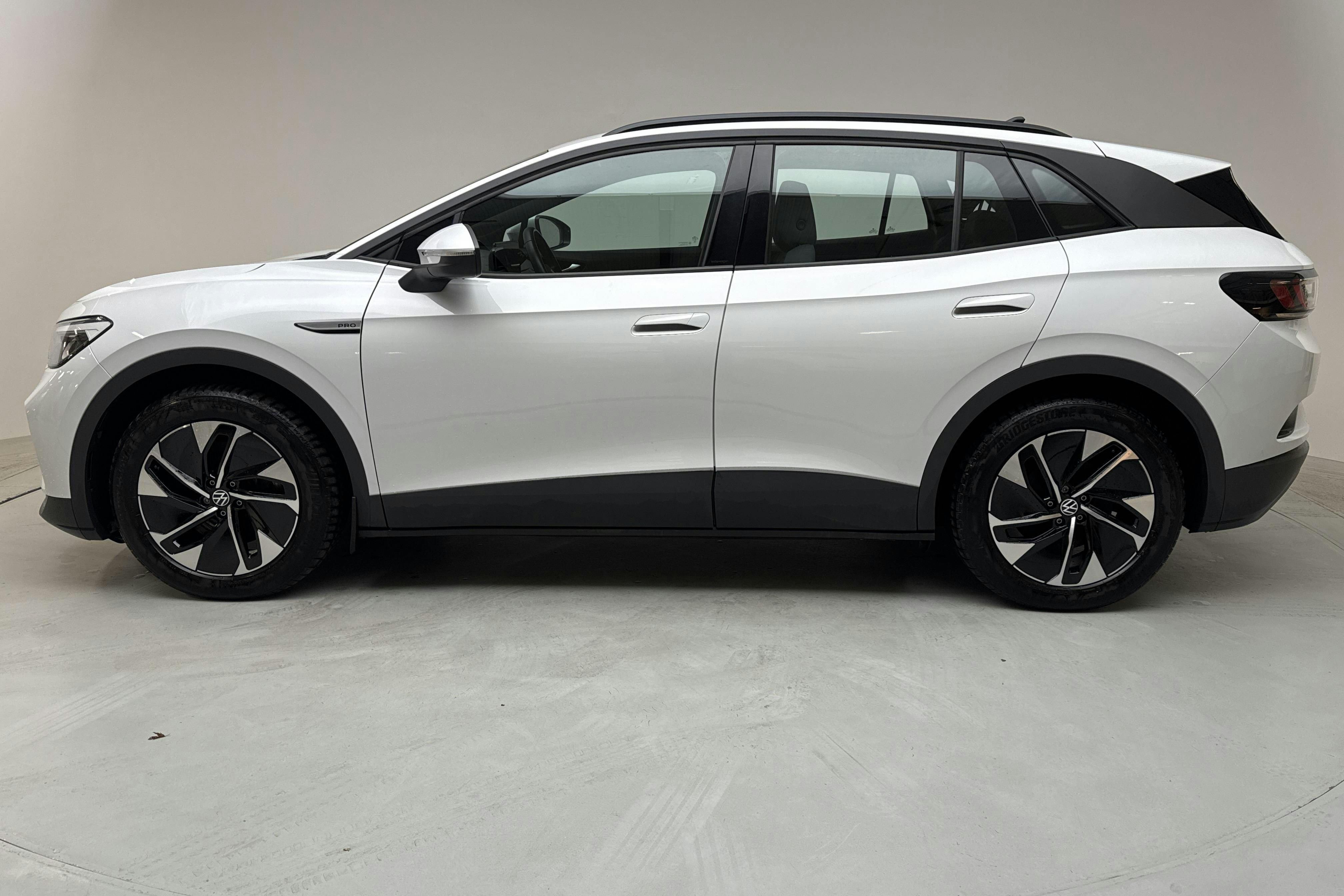 VW ID.4 77kWh (204hk) - 4 397 mil - Automat - vit - 2023