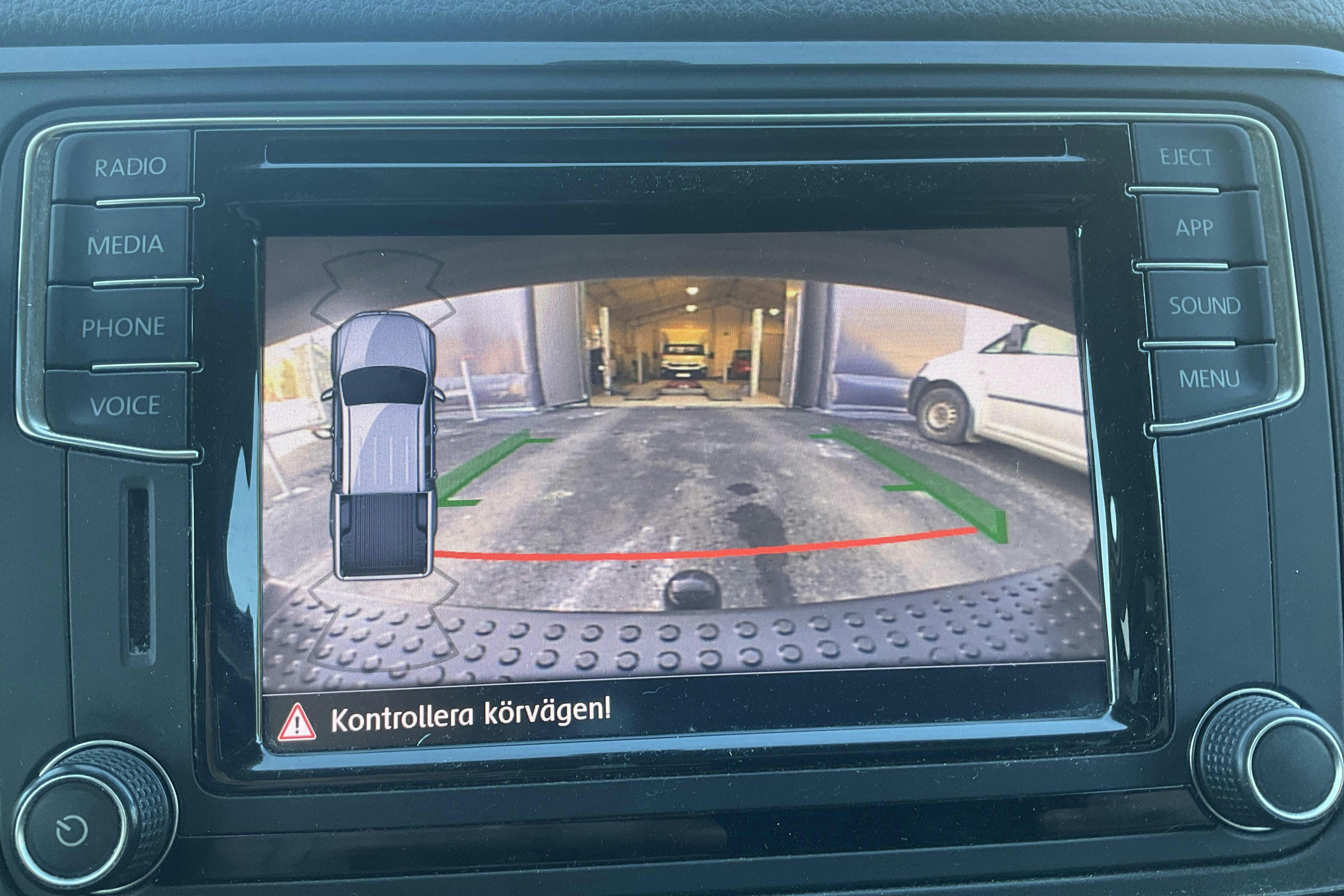 VW Amarok 3.0 TDI 4motion (204hk) - 159 500 km - Automaatne - valge - 2018