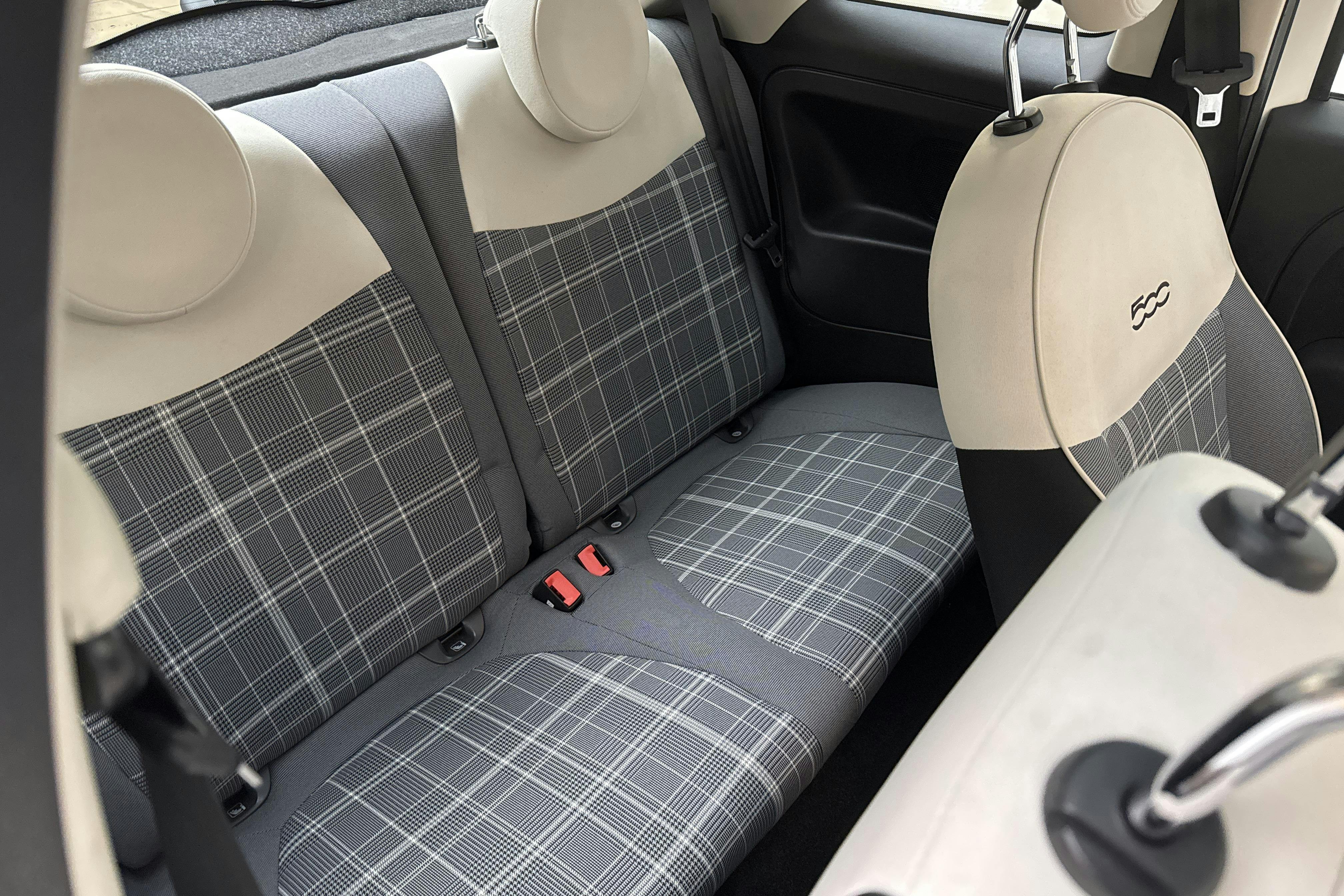 Fiat 500 1.2 (69hk) - 59 820 km - Manuaalinen - valkoinen - 2019