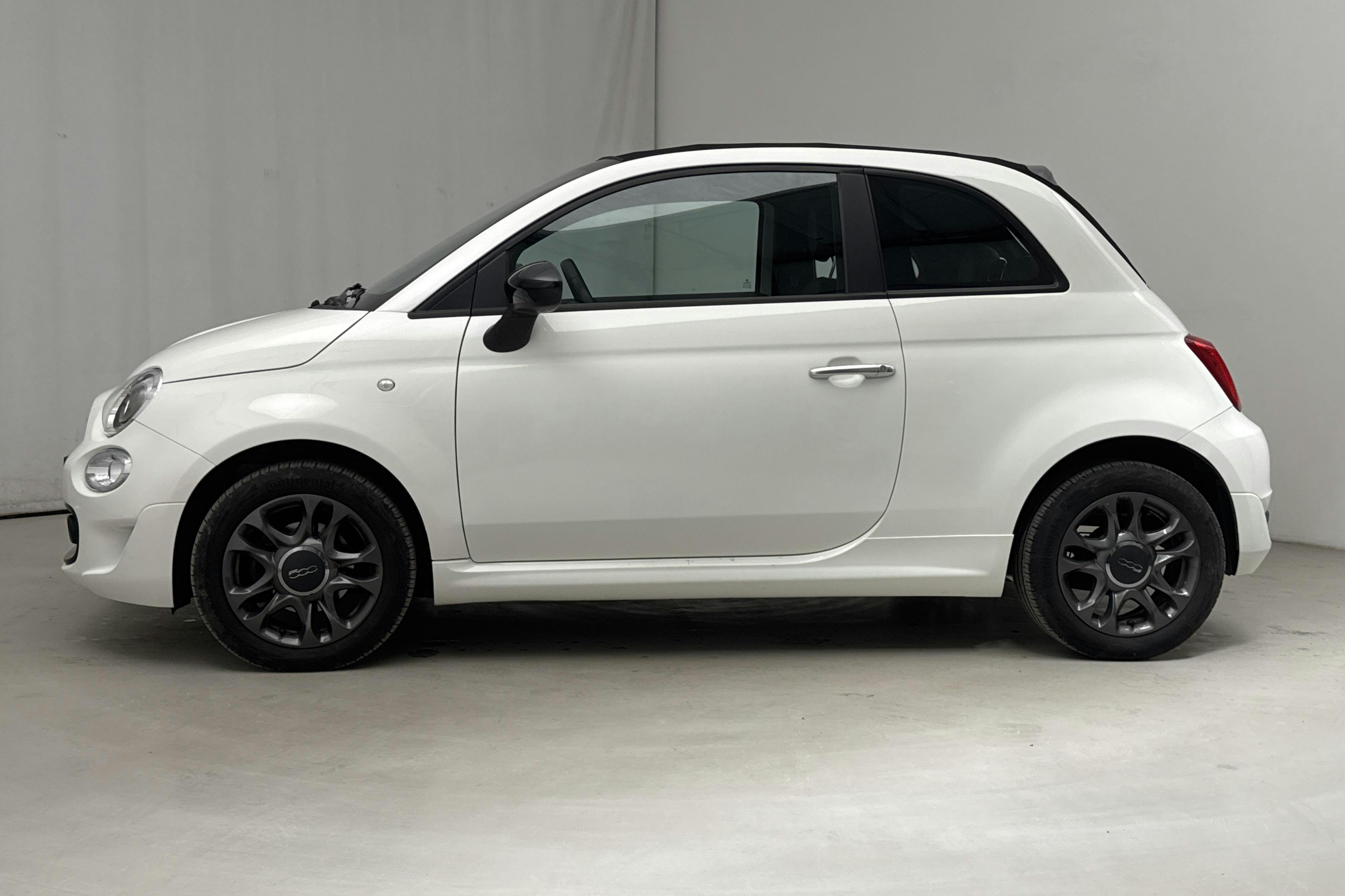 Fiat 500 Hybrid Cab (70hk) - 18 020 km - Käsitsi - valge - 2022