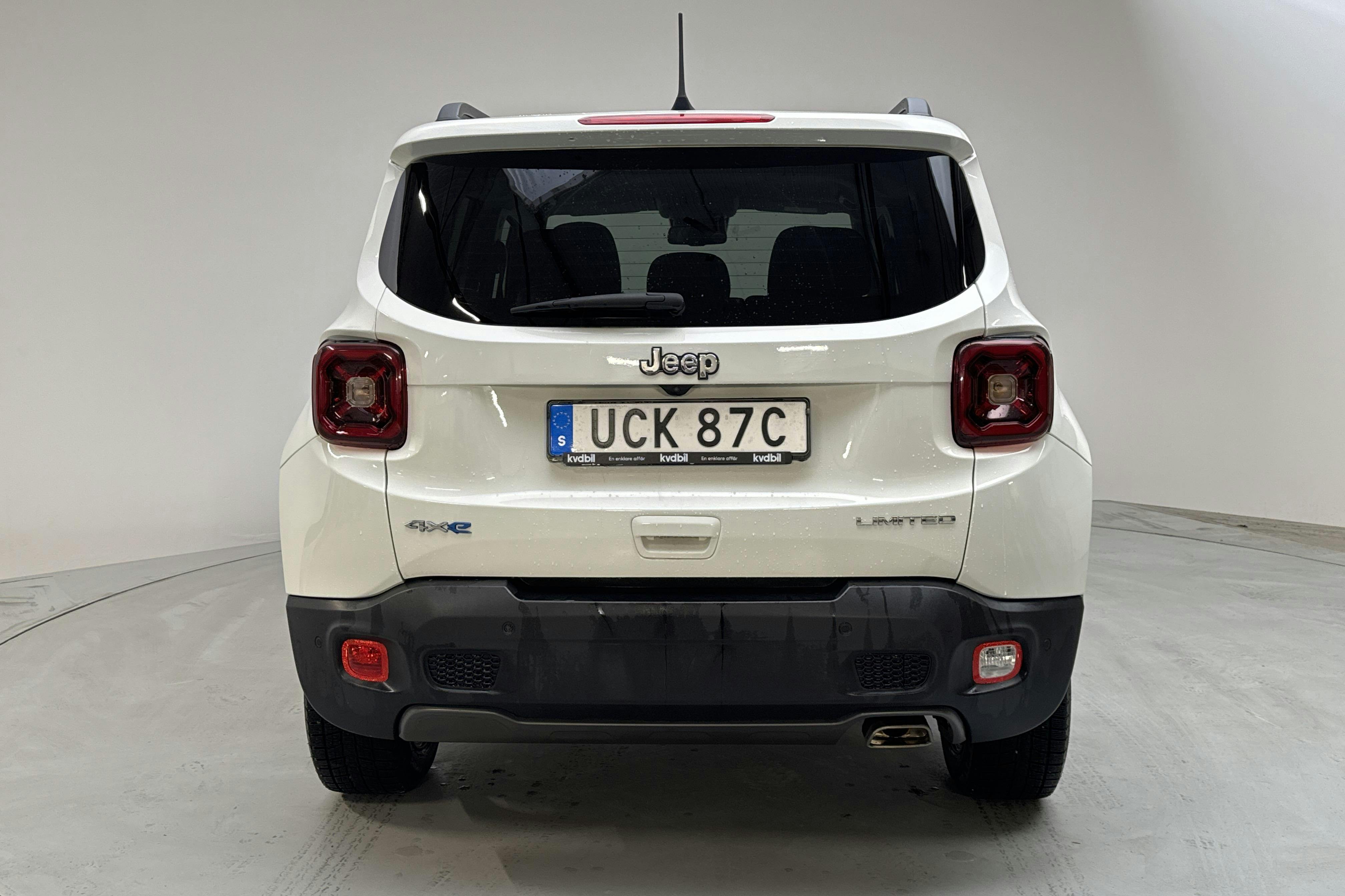 Jeep Renegade 1.3 PHEV 4WD (190hk) - 67 280 km - Automatic - white - 2020