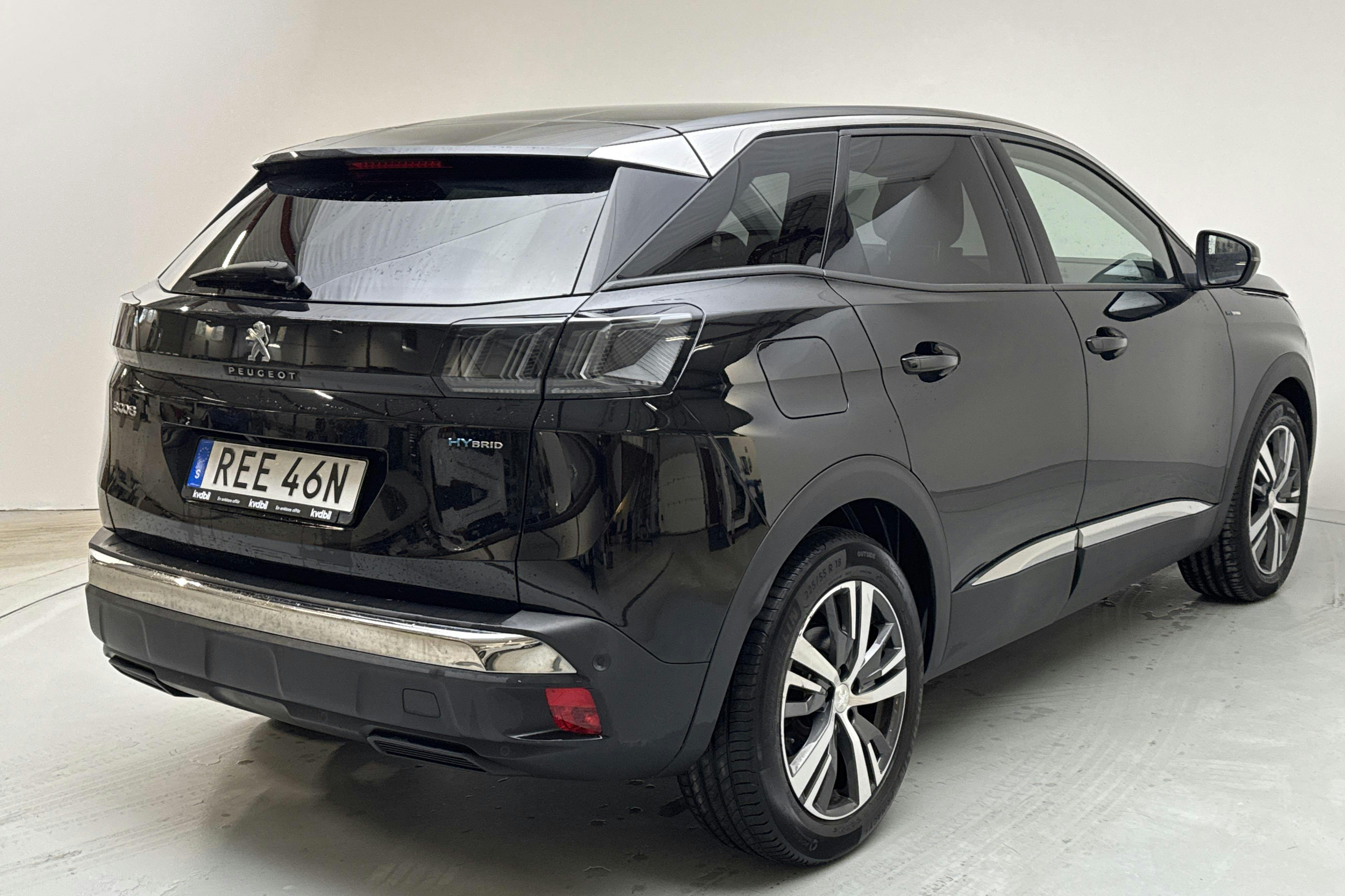 Peugeot 3008 1.6 Plug-in Hybrid (225hk) - 5 095 mil - Automat - svart - 2021