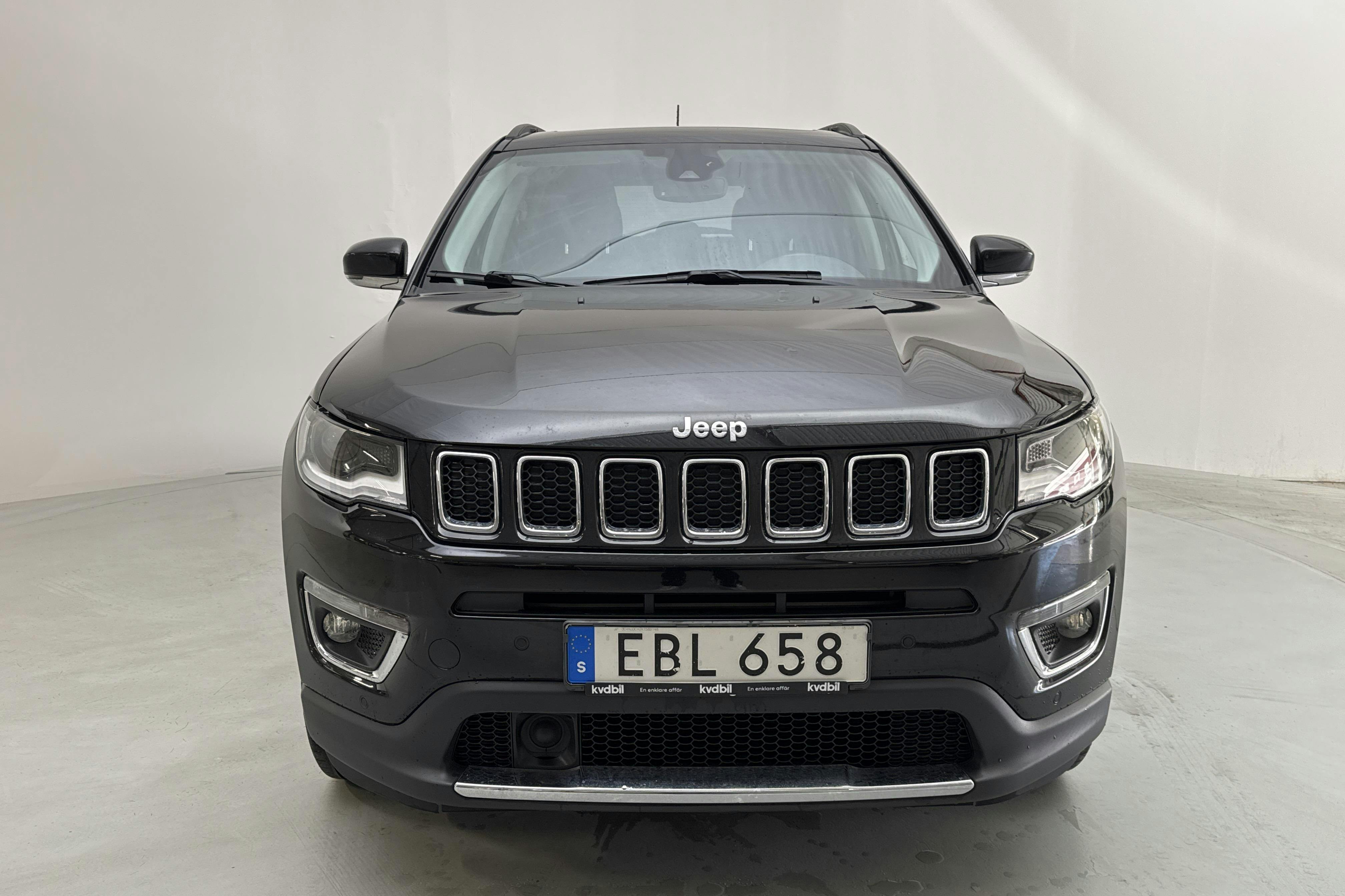Jeep Compass 1.4 Multiair 4WD (170hk) - 106 120 km - Automaatne - must - 2019