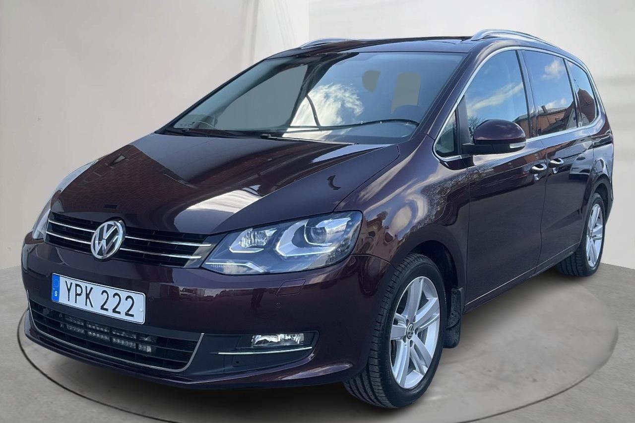 VW Sharan 2.0 TDI 4Motion (184hk) - 183 280 km - Automaattinen - Dark Red - 2018