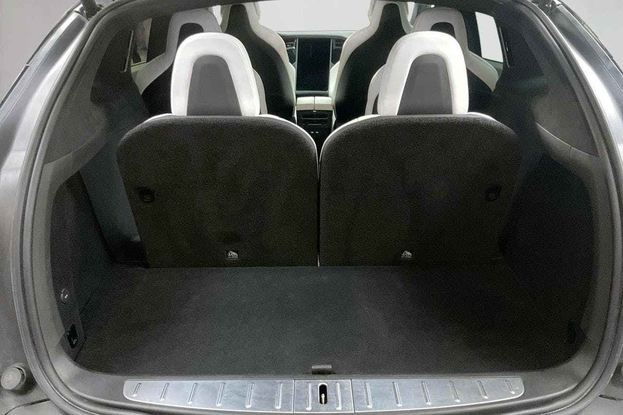 Tesla Model X Dual Motor Long Range AWD - 121 120 km - Automatic - black - 2019